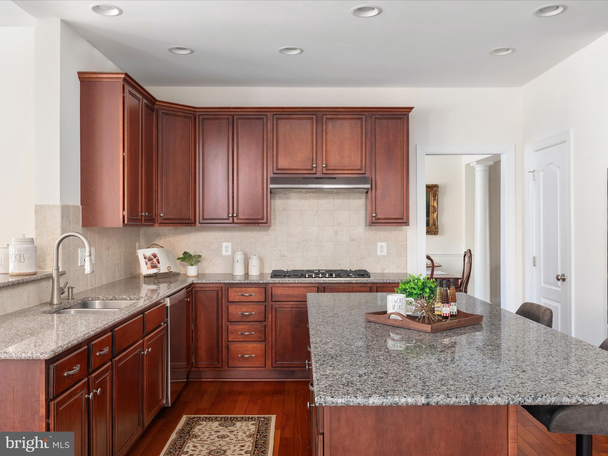 LENAH MILL - THE EXECUTIVES - Residential