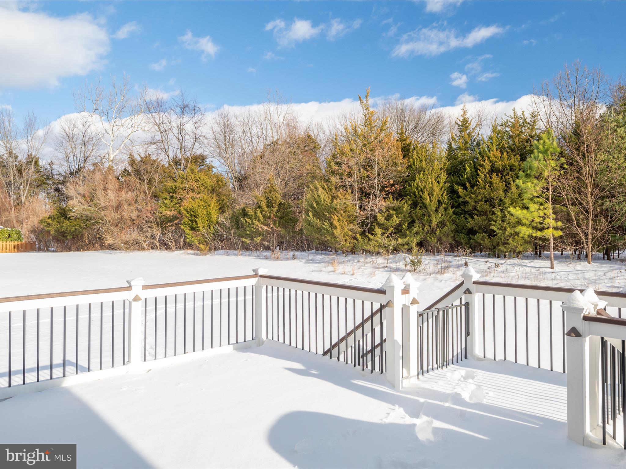 LENAH MILL - THE EXECUTIVES - Residential