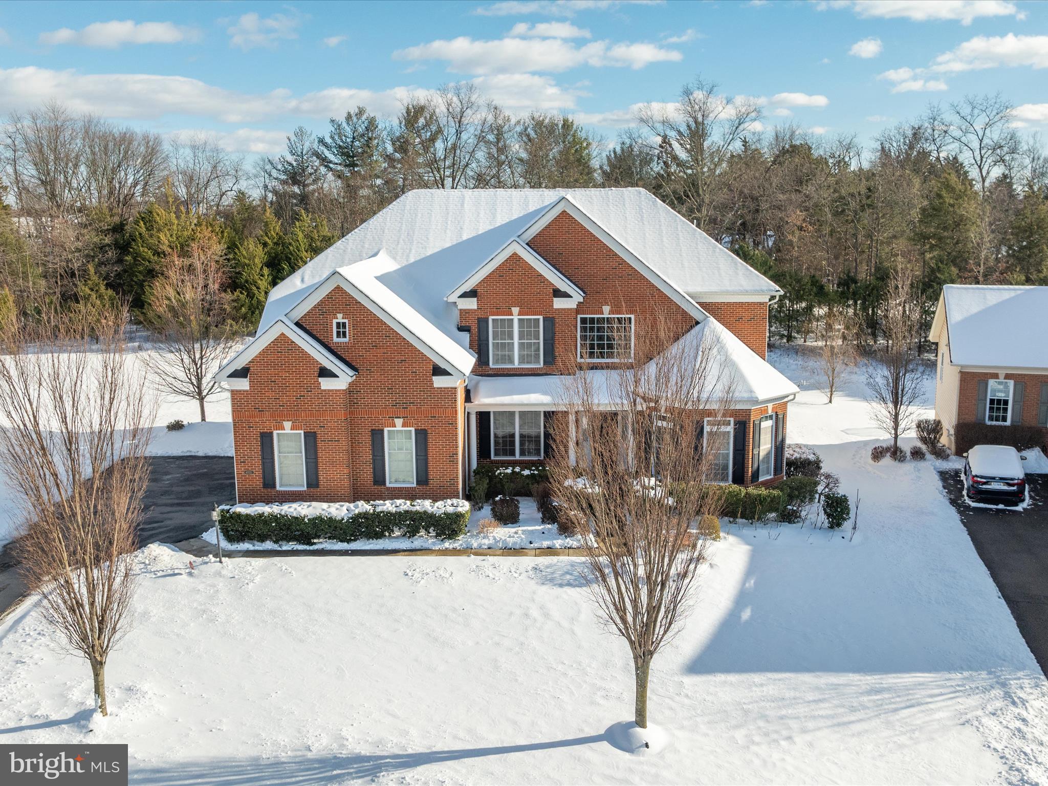 LENAH MILL - THE EXECUTIVES - Residential