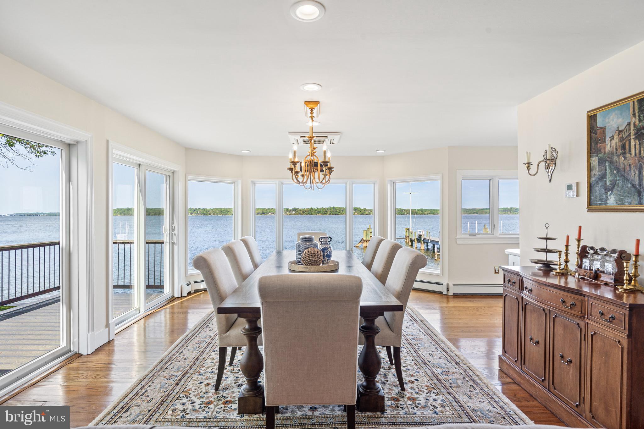 WELLINGTON VILLA - Residential