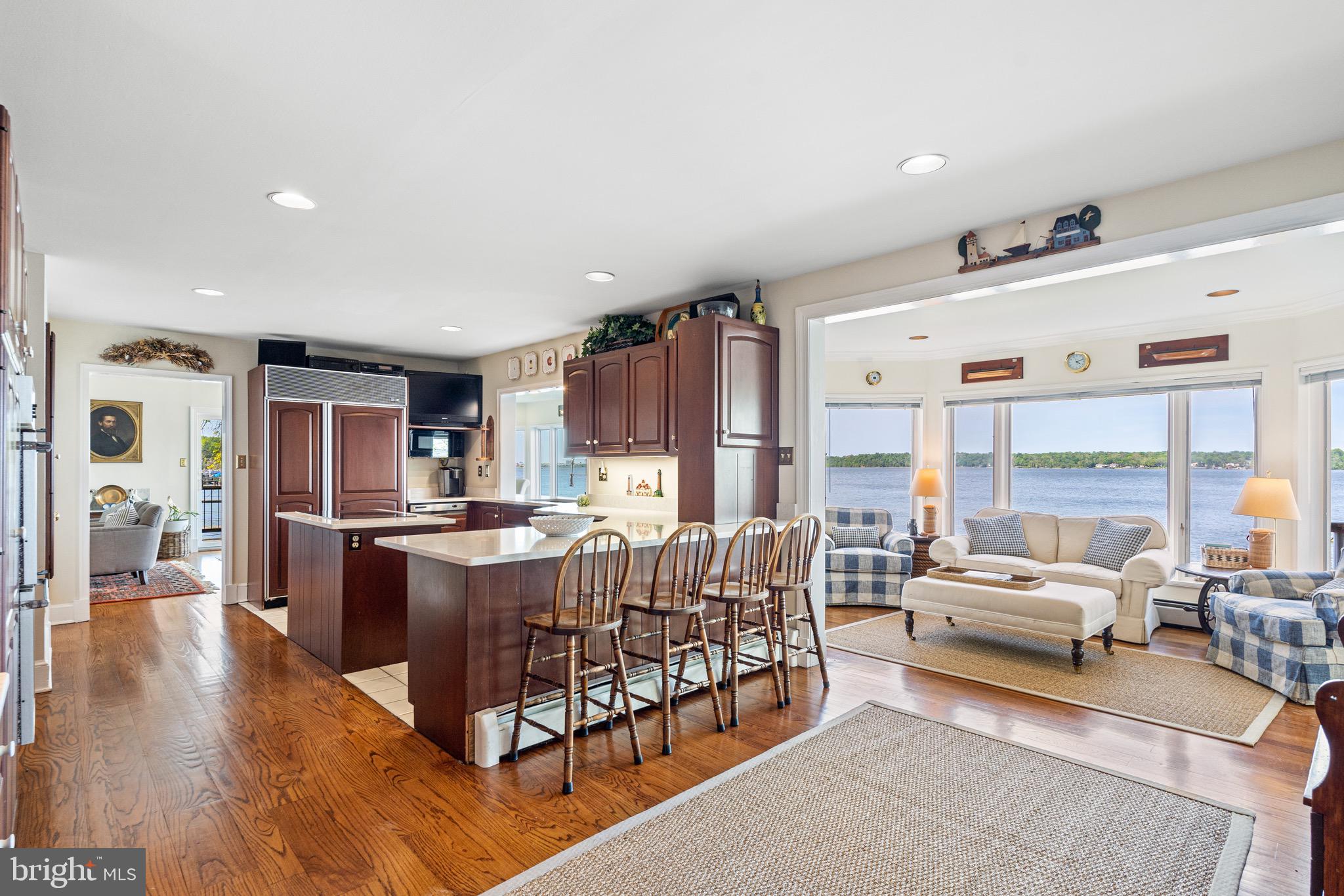 WELLINGTON VILLA - Residential