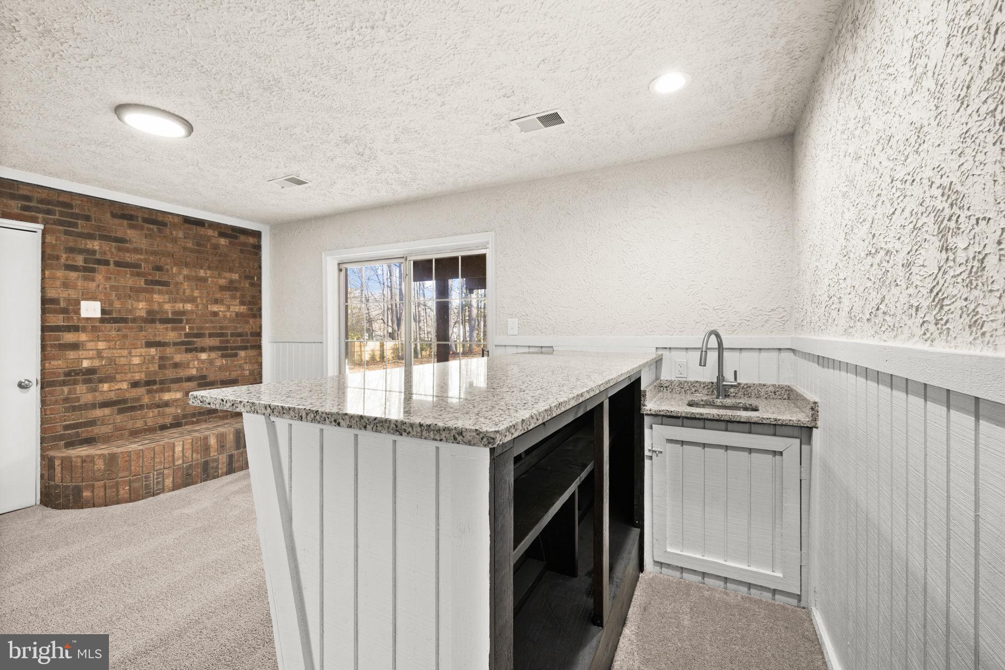 ROSEDALE - Residential