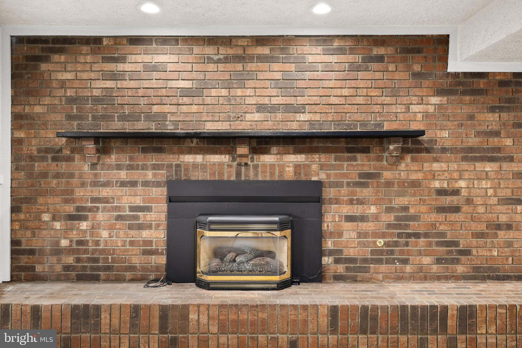 ROSEDALE - Residential