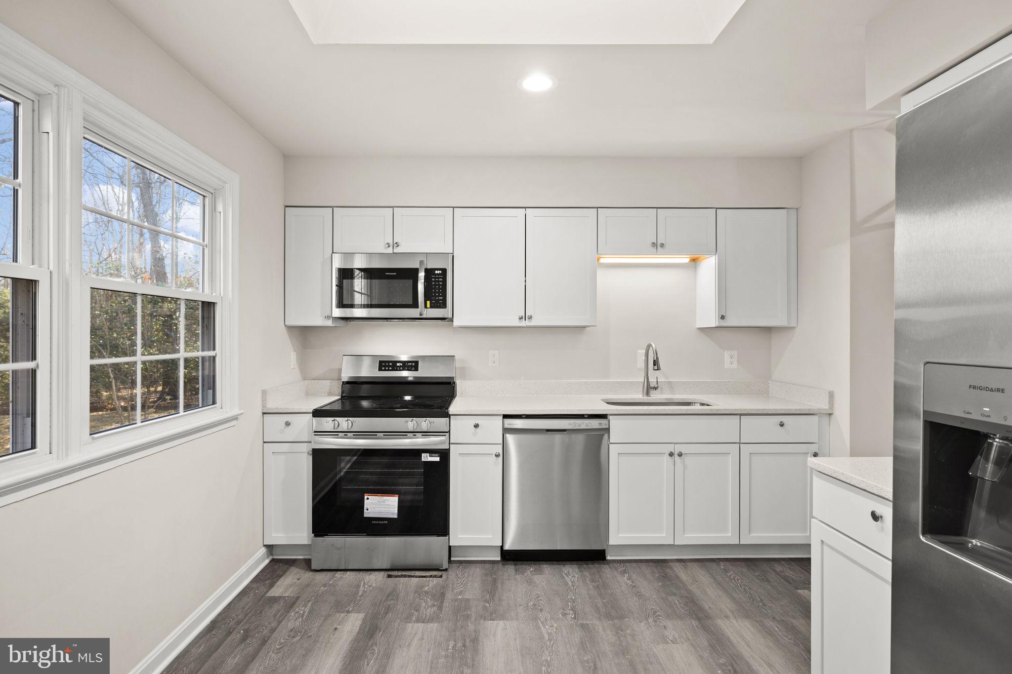 ROSEDALE - Residential