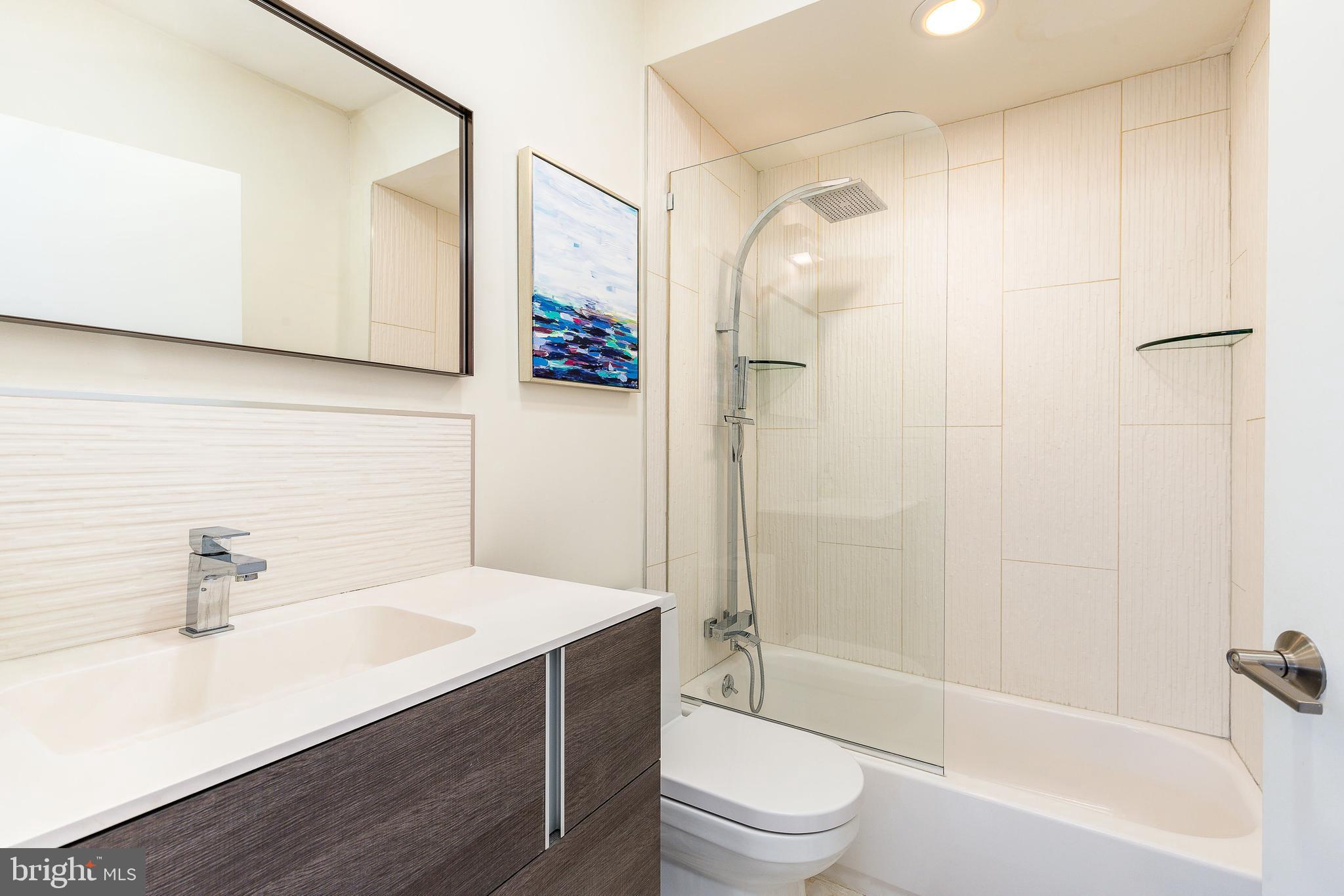 OLD CITY - Residential