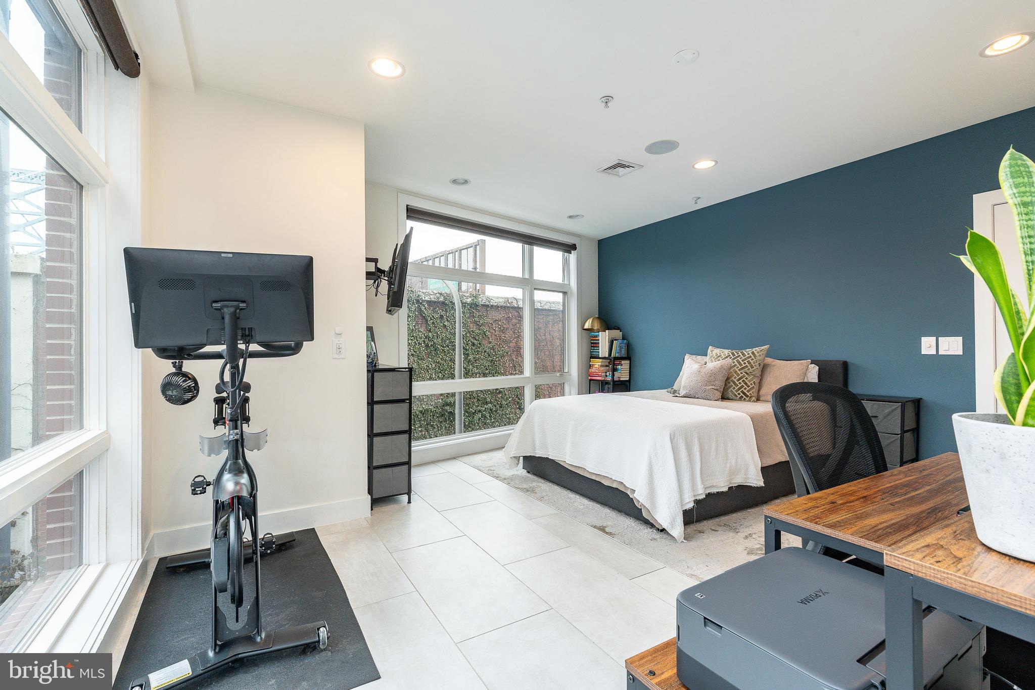 OLD CITY - Residential