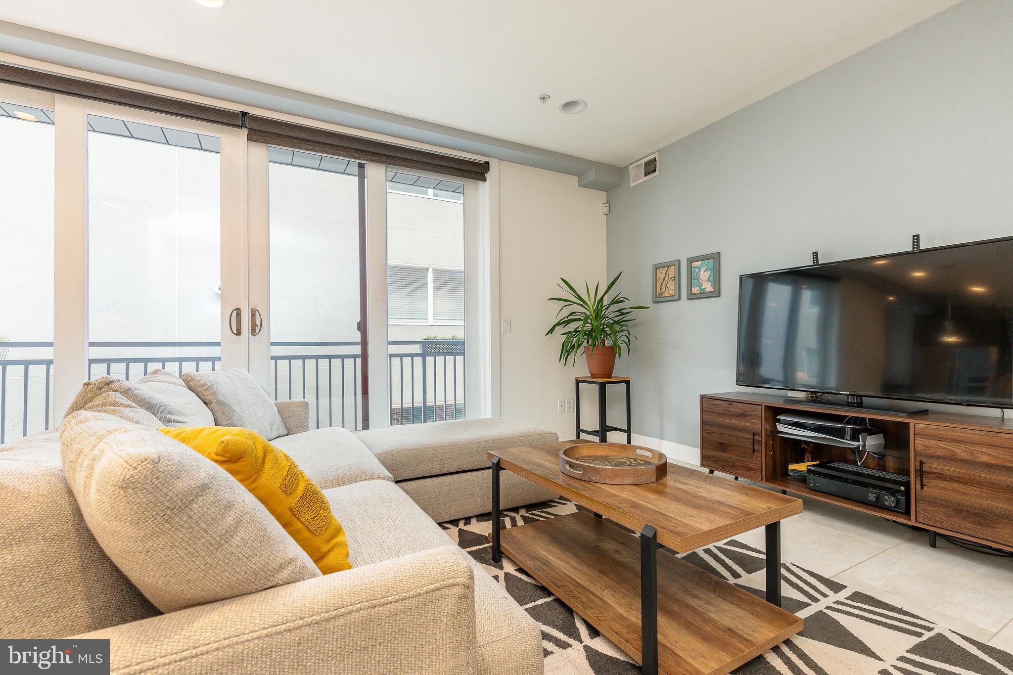 OLD CITY - Residential