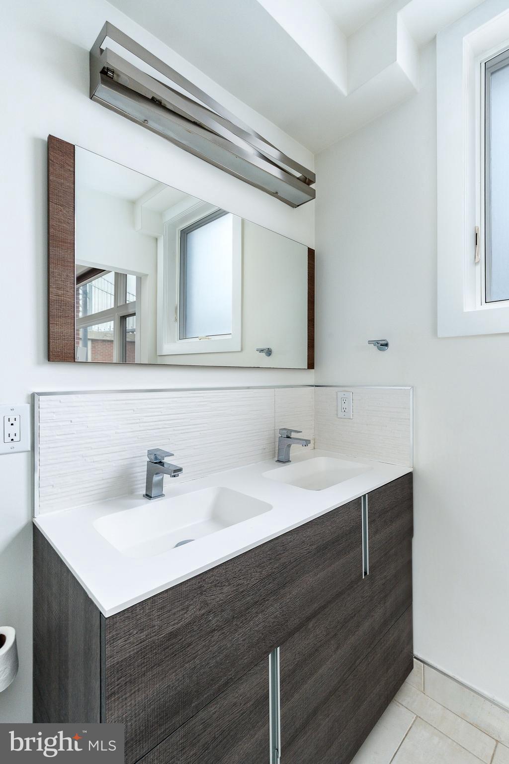 OLD CITY - Residential