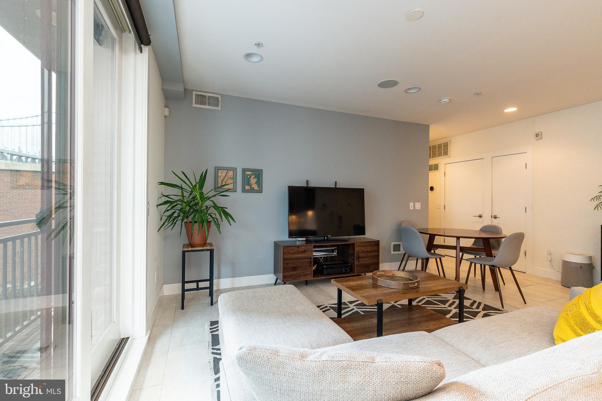 OLD CITY - Residential