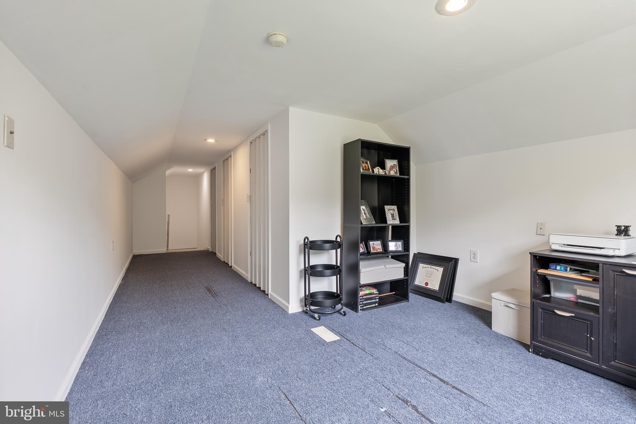 PERRY HALL - Residential