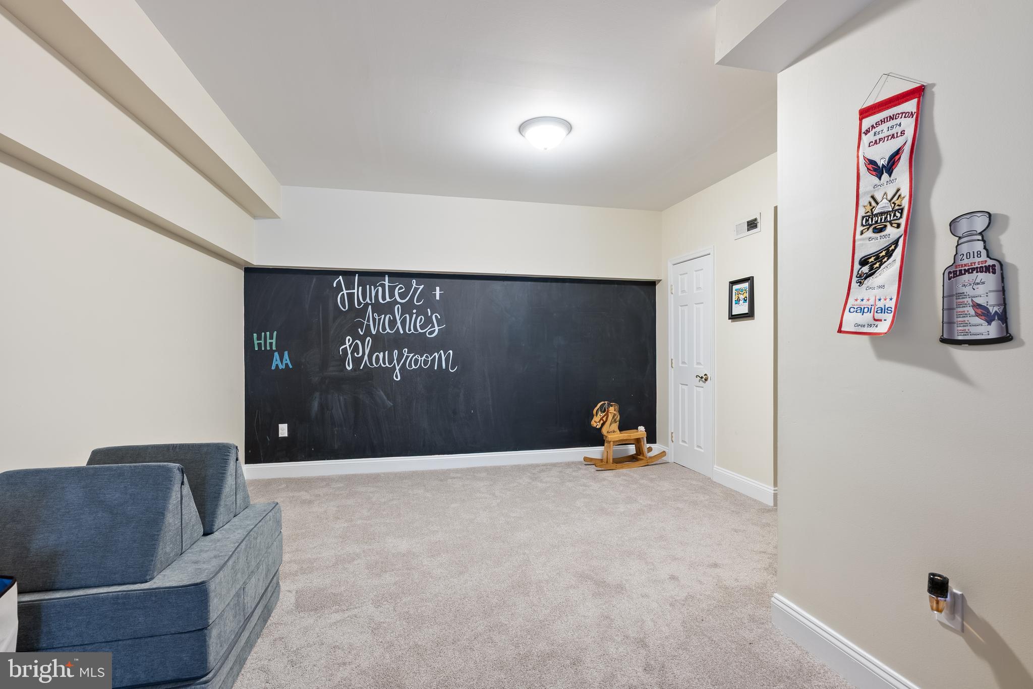 PERRY HALL - Residential