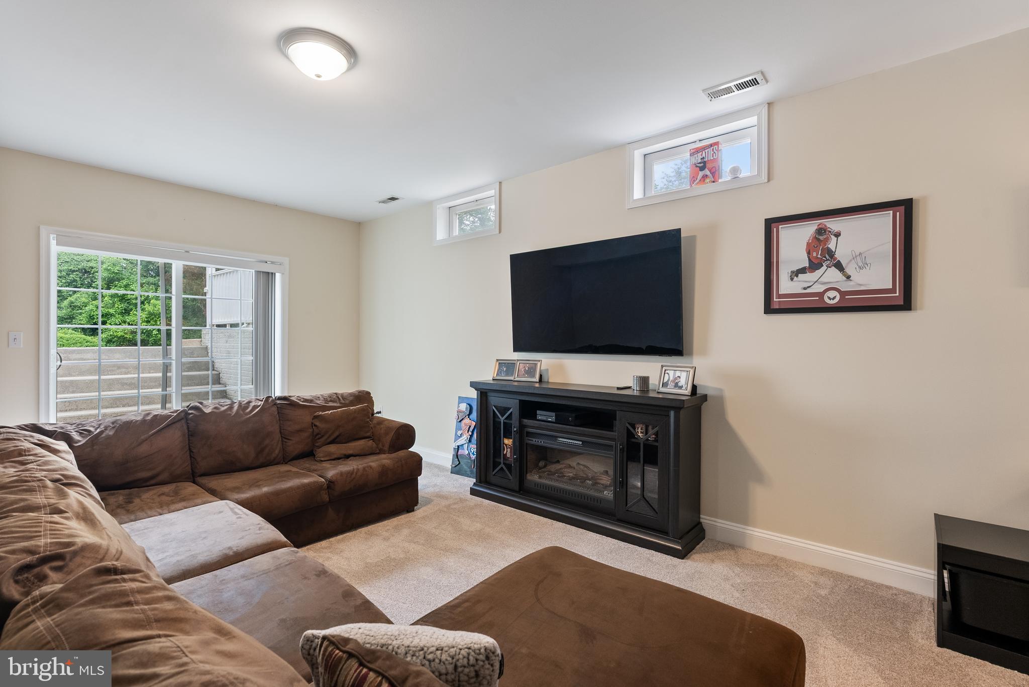 PERRY HALL - Residential