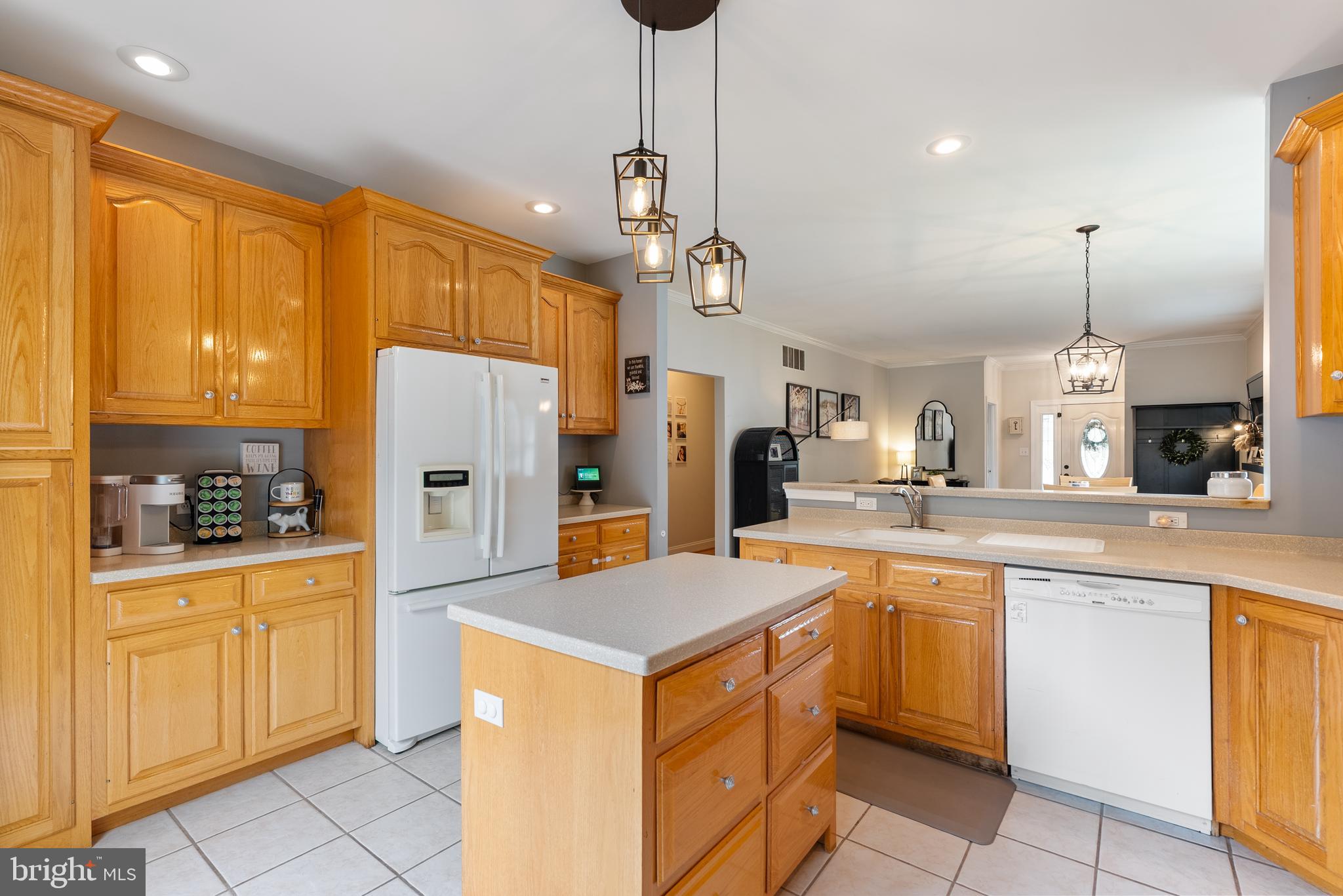 PERRY HALL - Residential