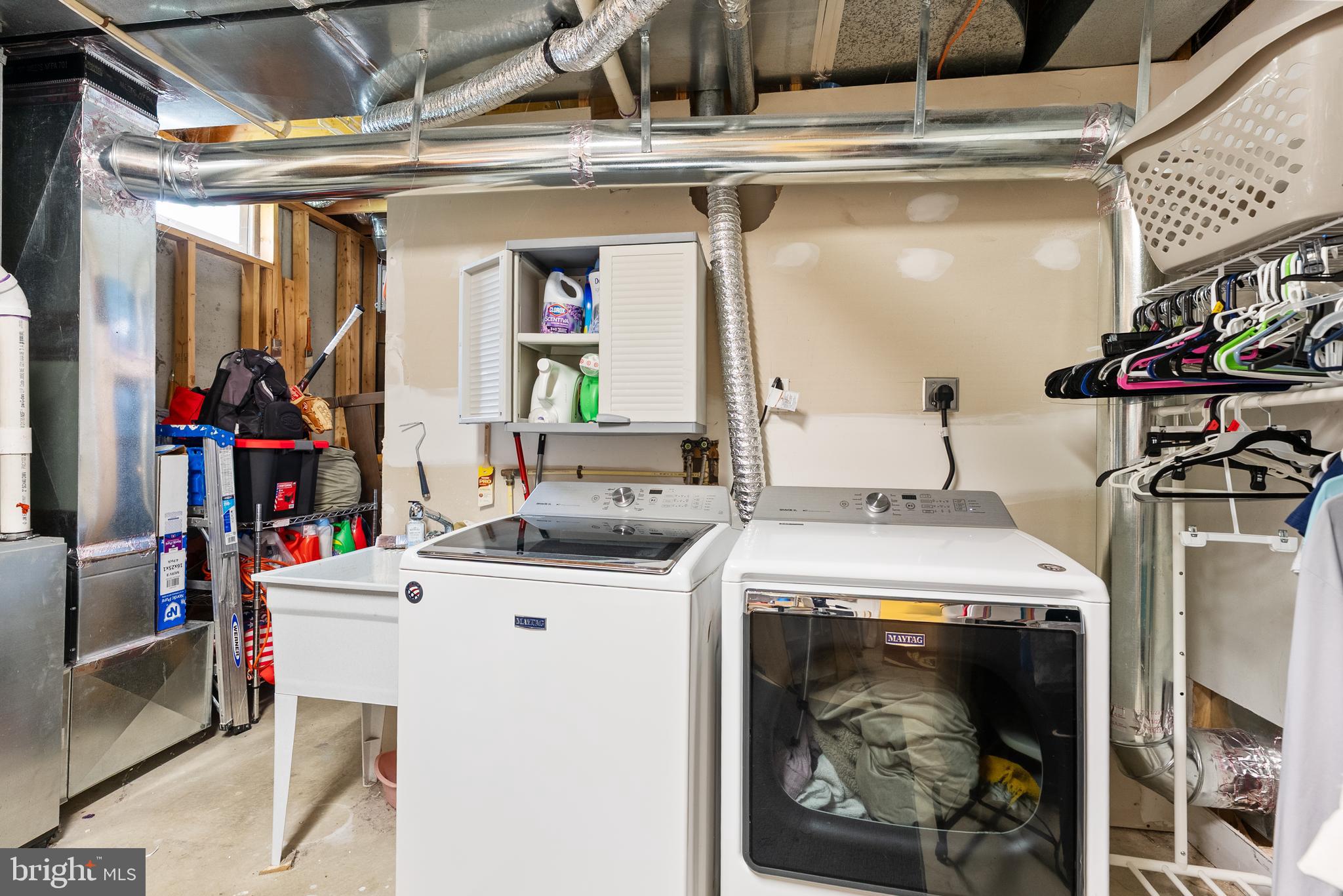 PERRY HALL - Residential