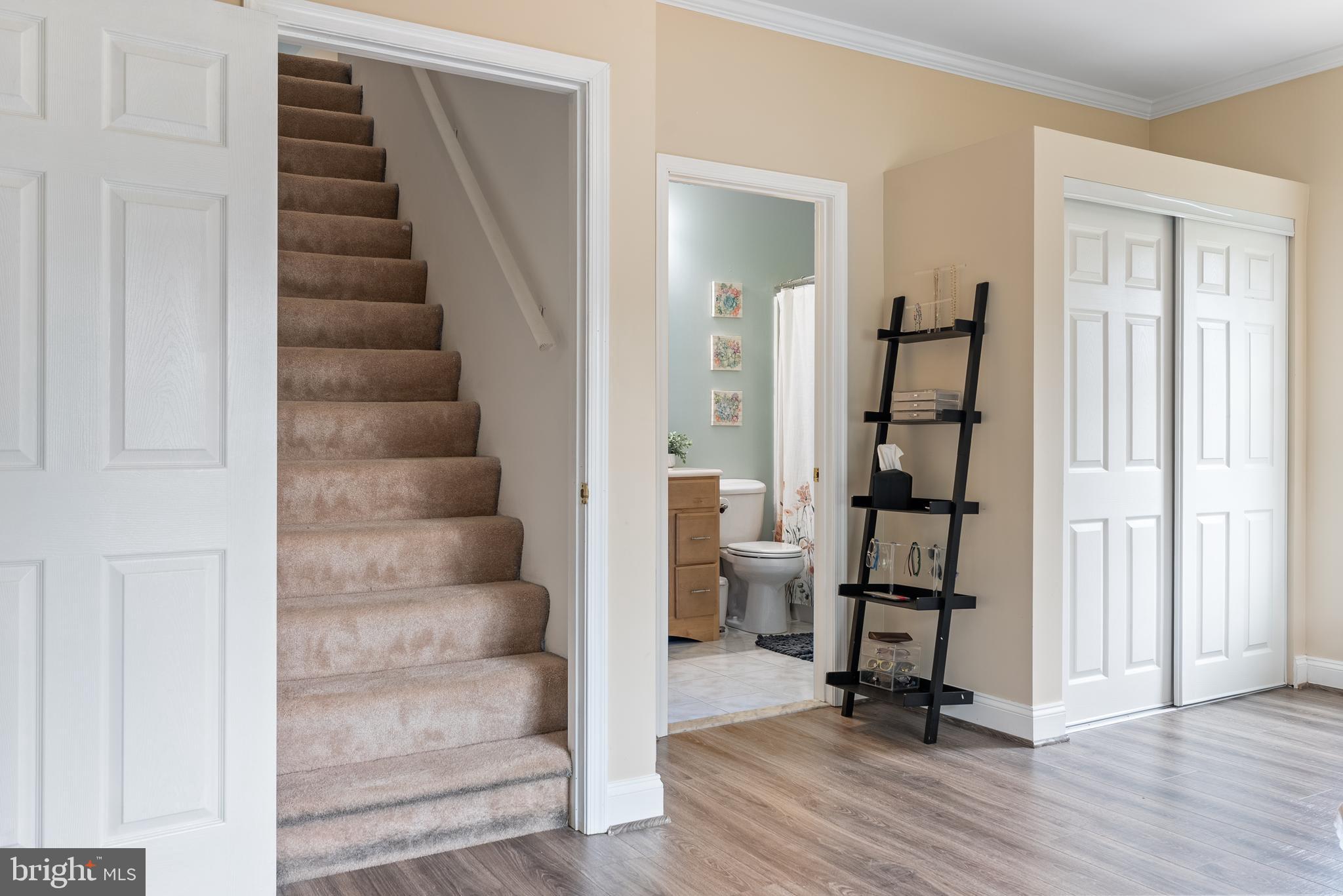 PERRY HALL - Residential