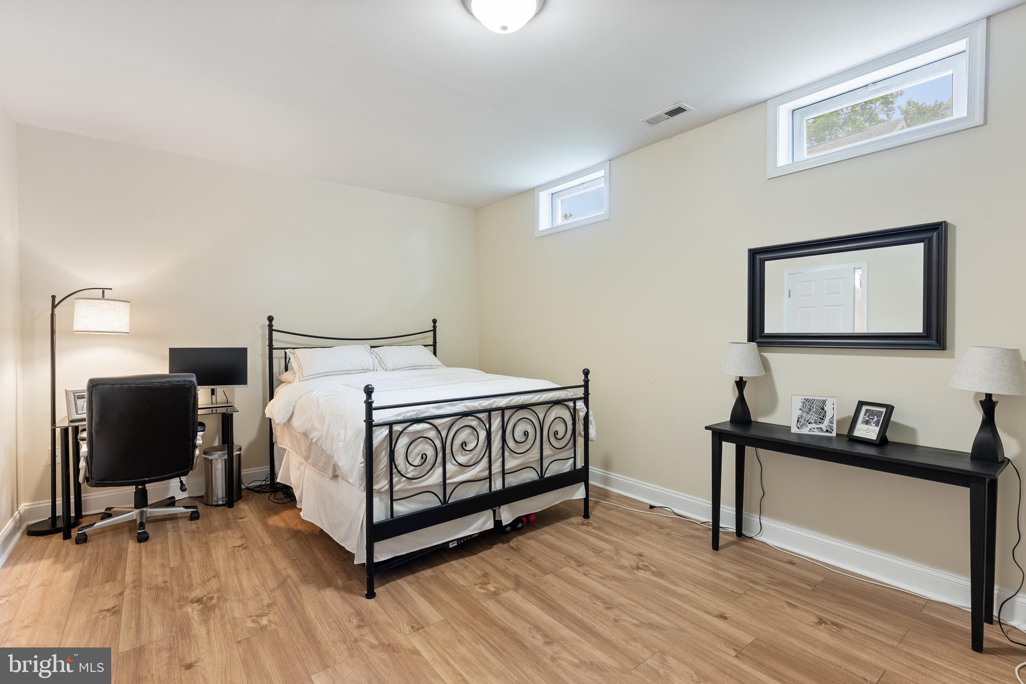 PERRY HALL - Residential