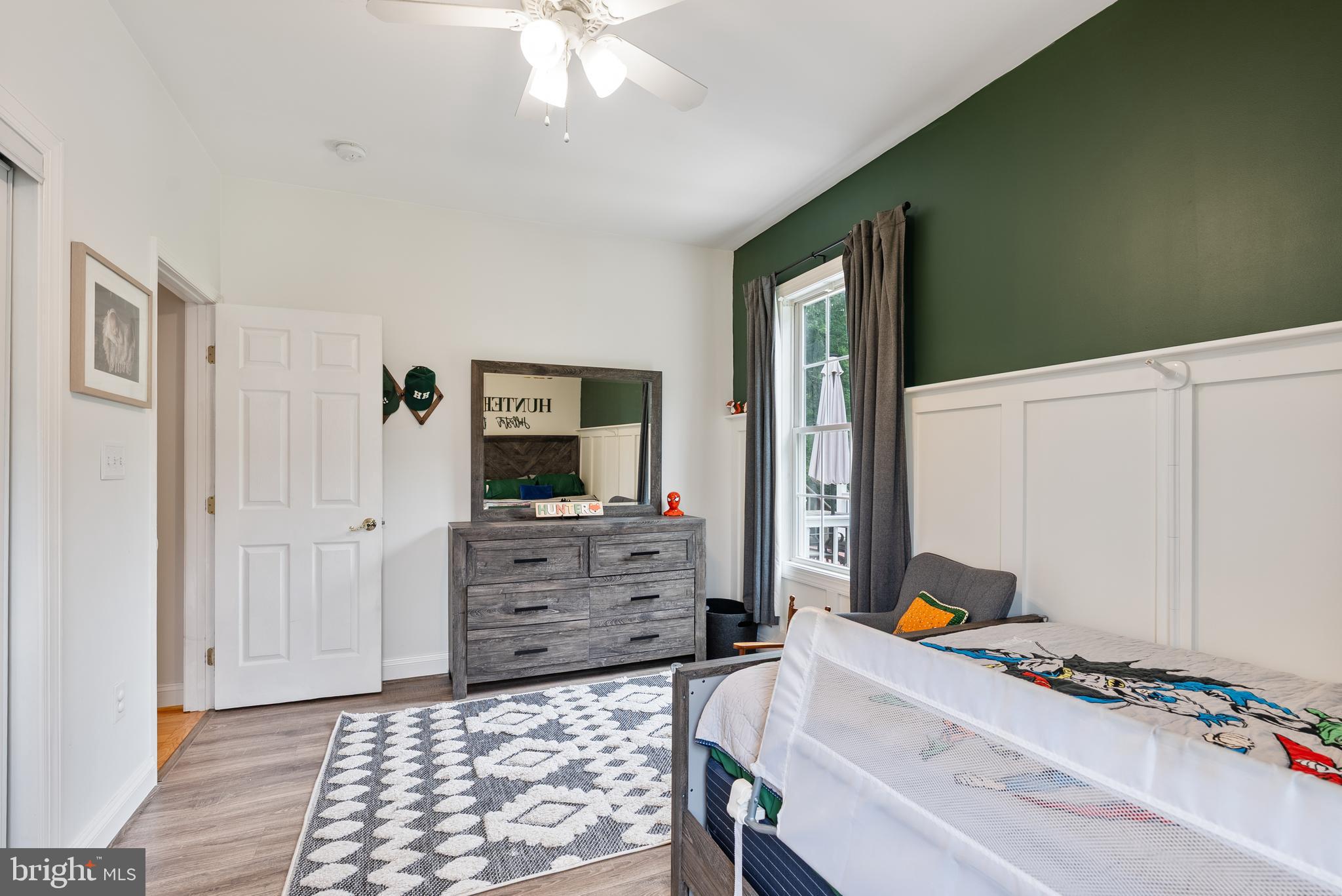 PERRY HALL - Residential