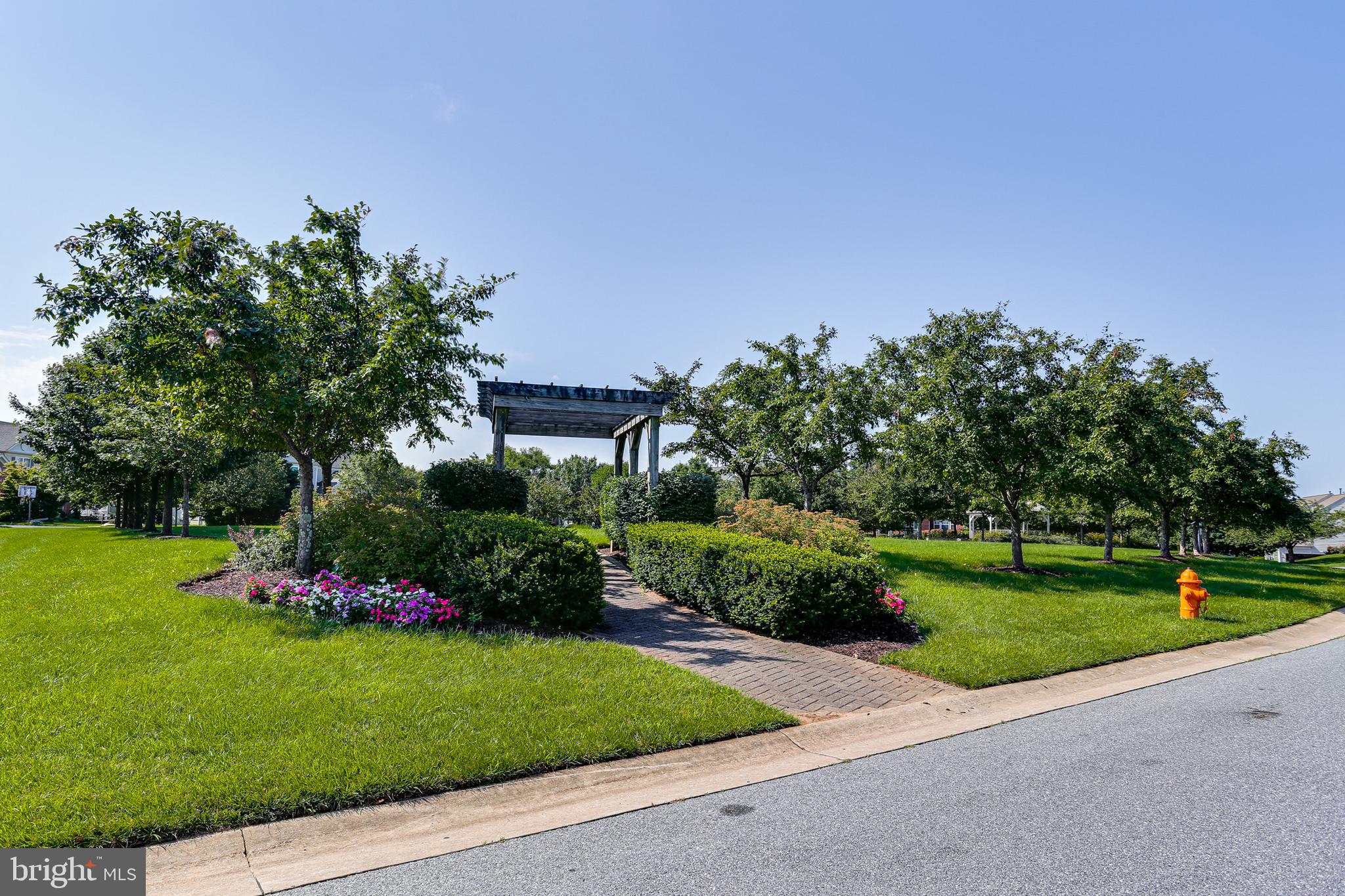 CLARKS GLEN - Residential Lease