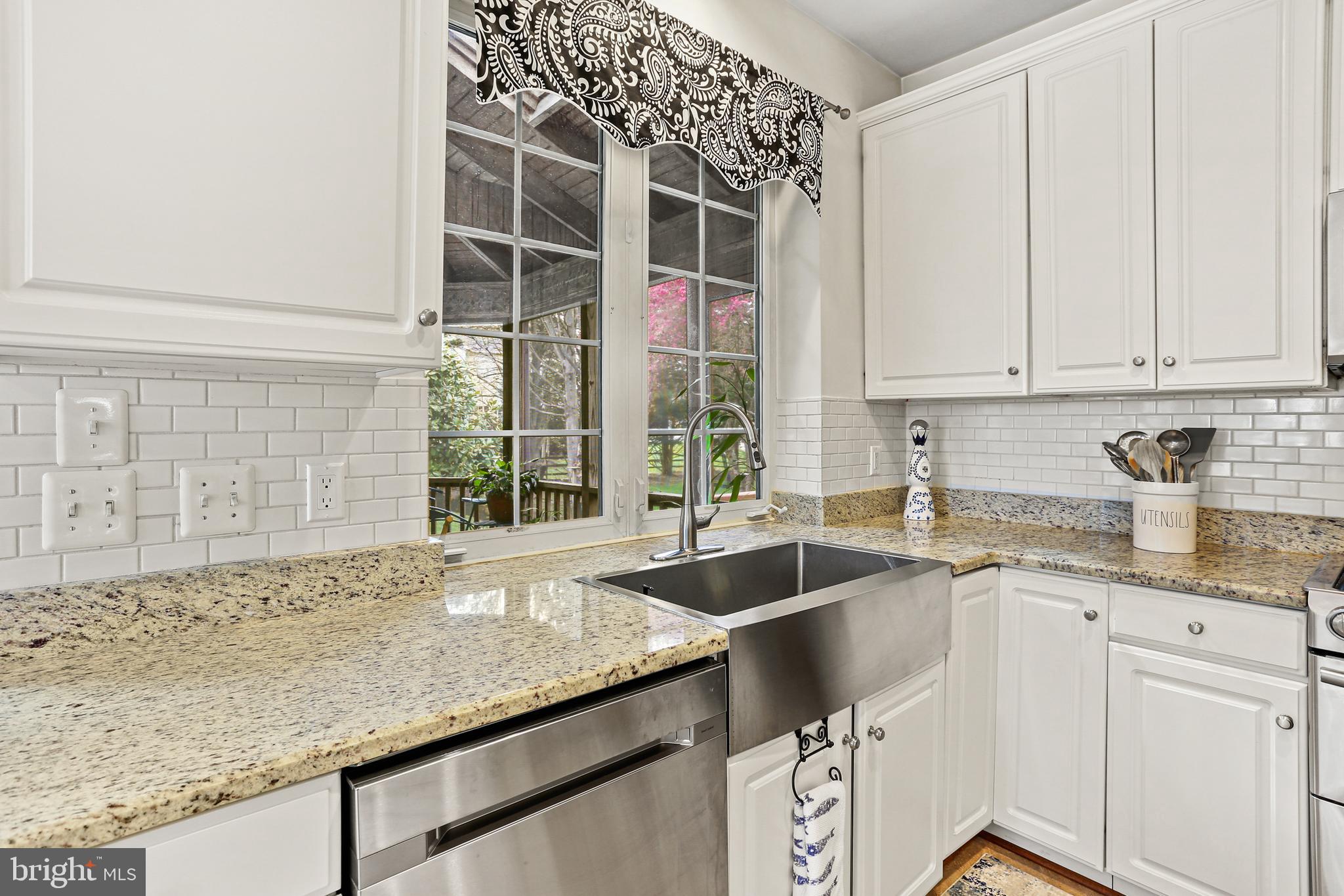 CLARKS GLEN - Residential Lease