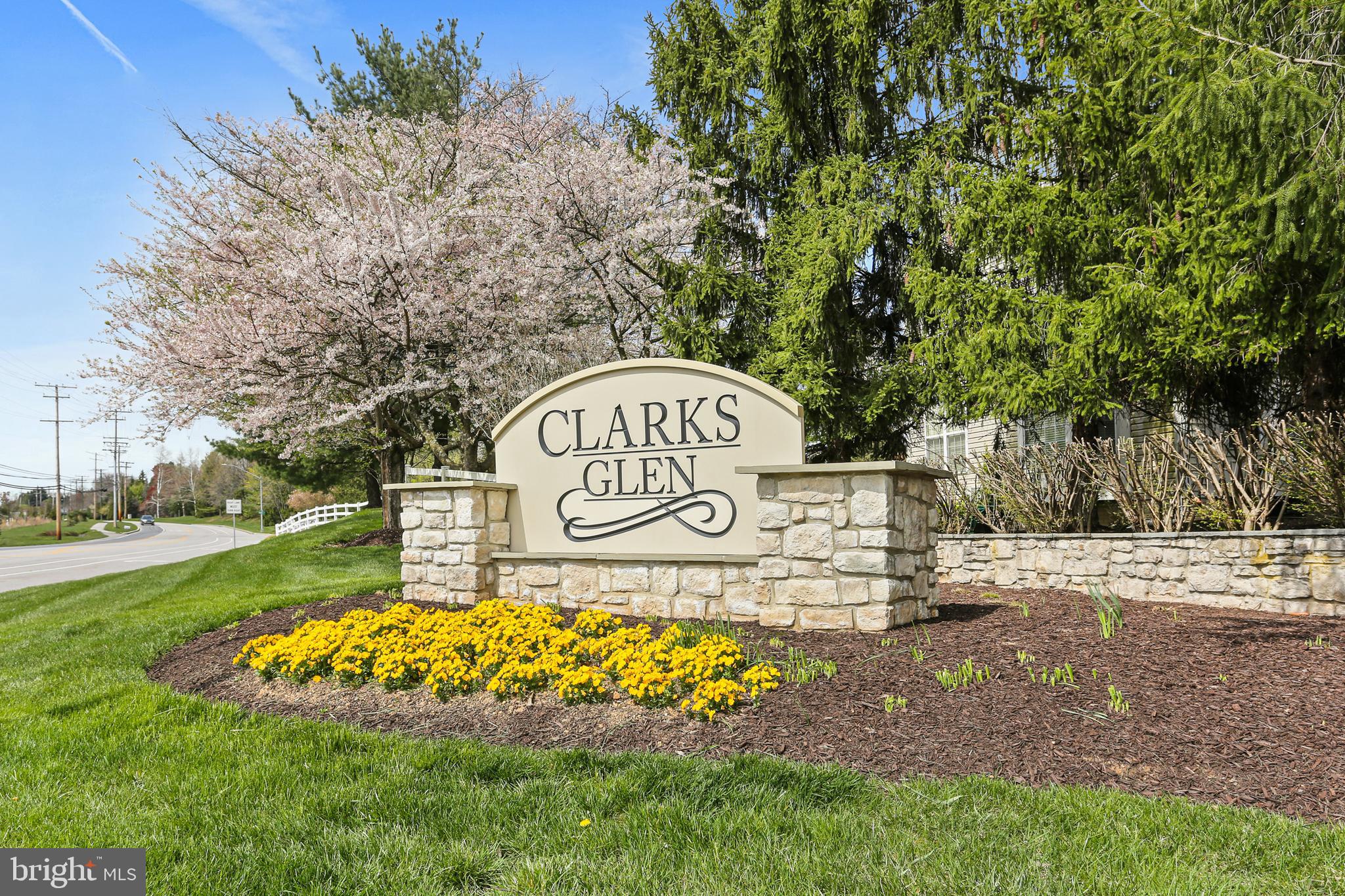 CLARKS GLEN - Residential Lease