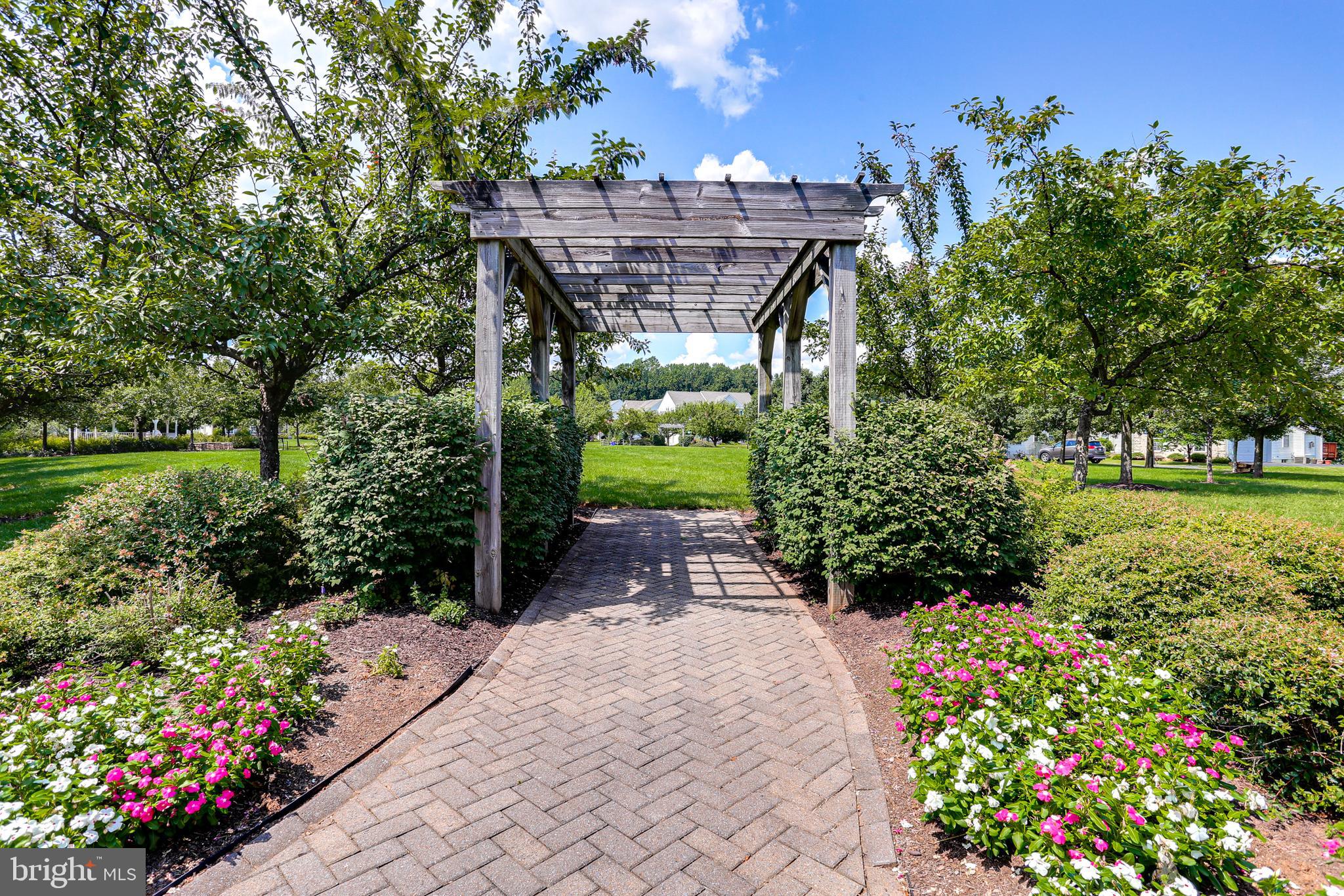 CLARKS GLEN - Residential Lease