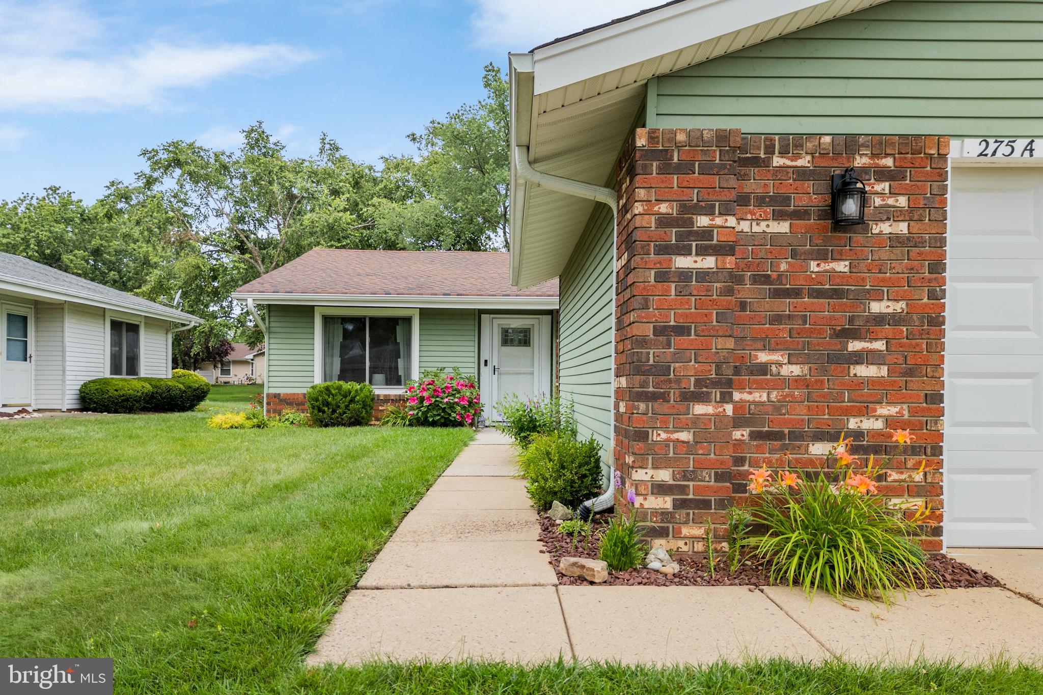 275 CONVENT ROAD A