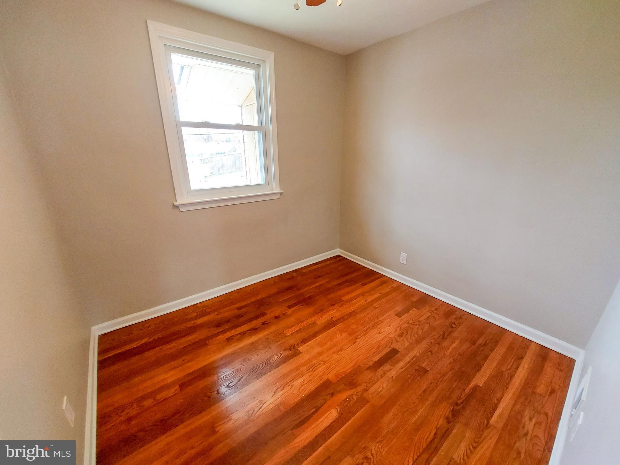 NEW HAMPSHIRE ESTATES - Residential Lease