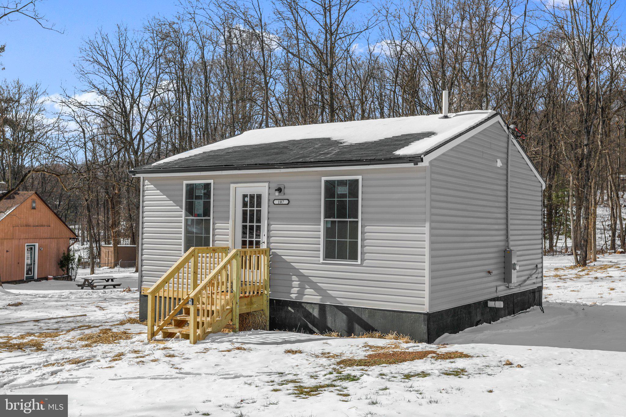 SHAWNEELAND - Residential