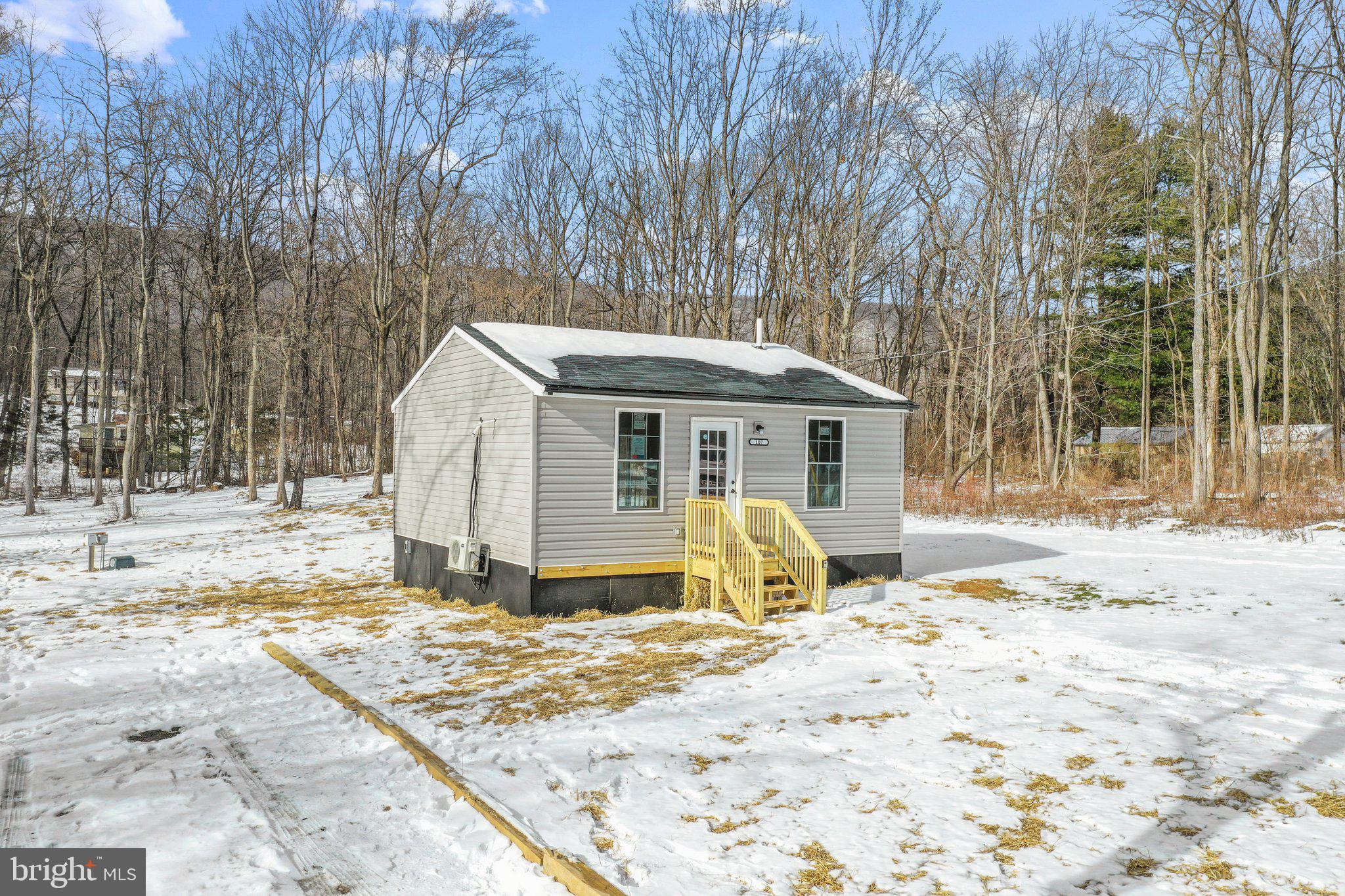 SHAWNEELAND - Residential