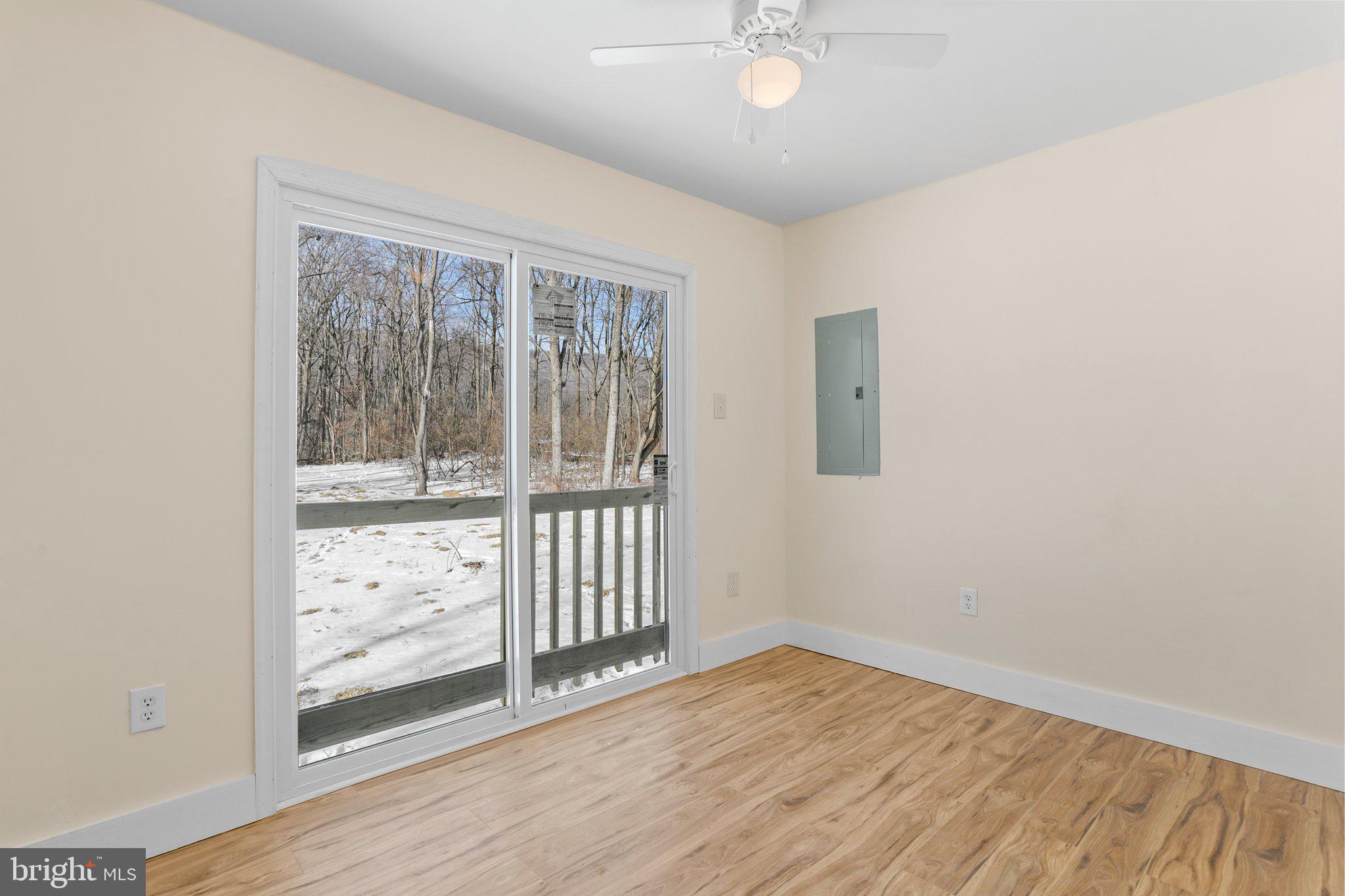 SHAWNEELAND - Residential