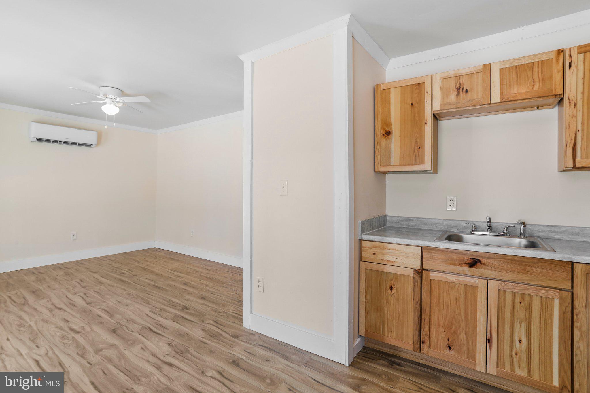 SHAWNEELAND - Residential