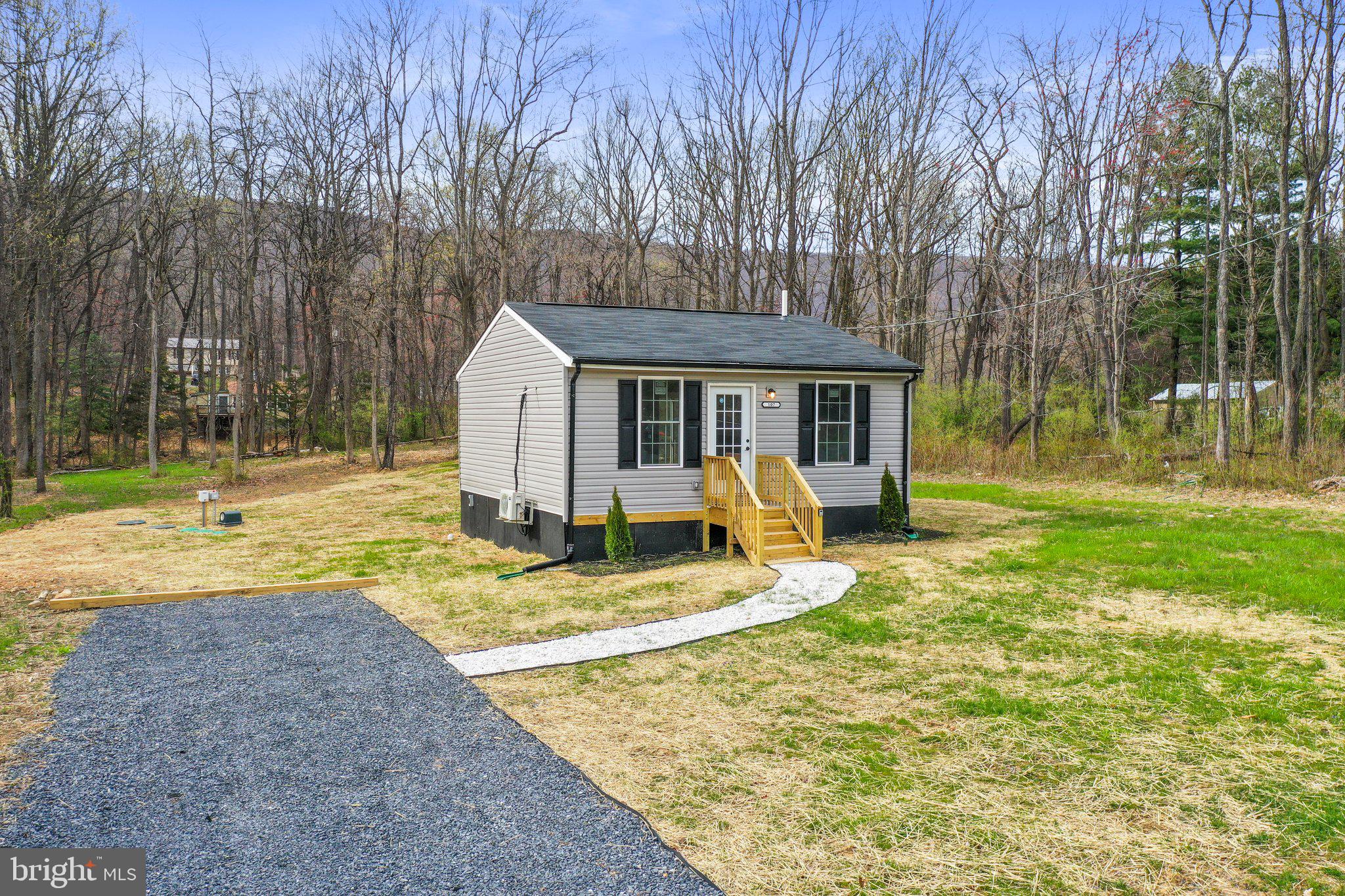 SHAWNEELAND - Residential