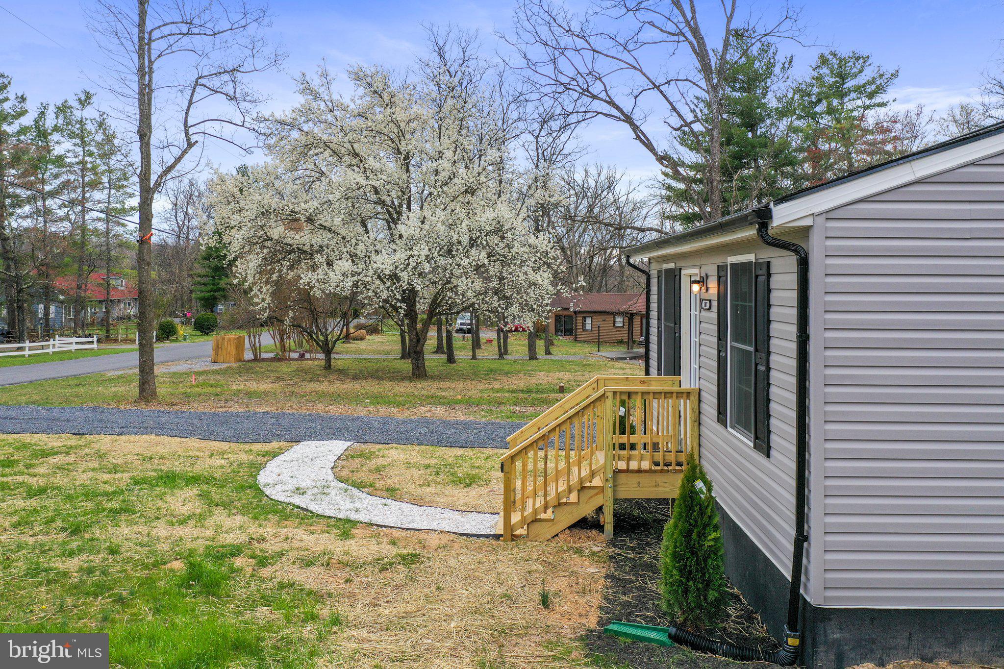 SHAWNEELAND - Residential