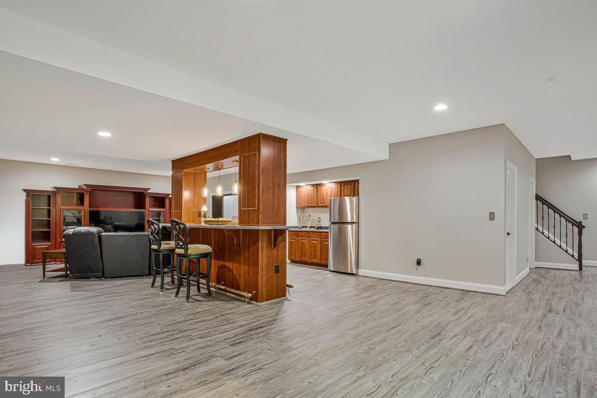 ASHLEY - Residential