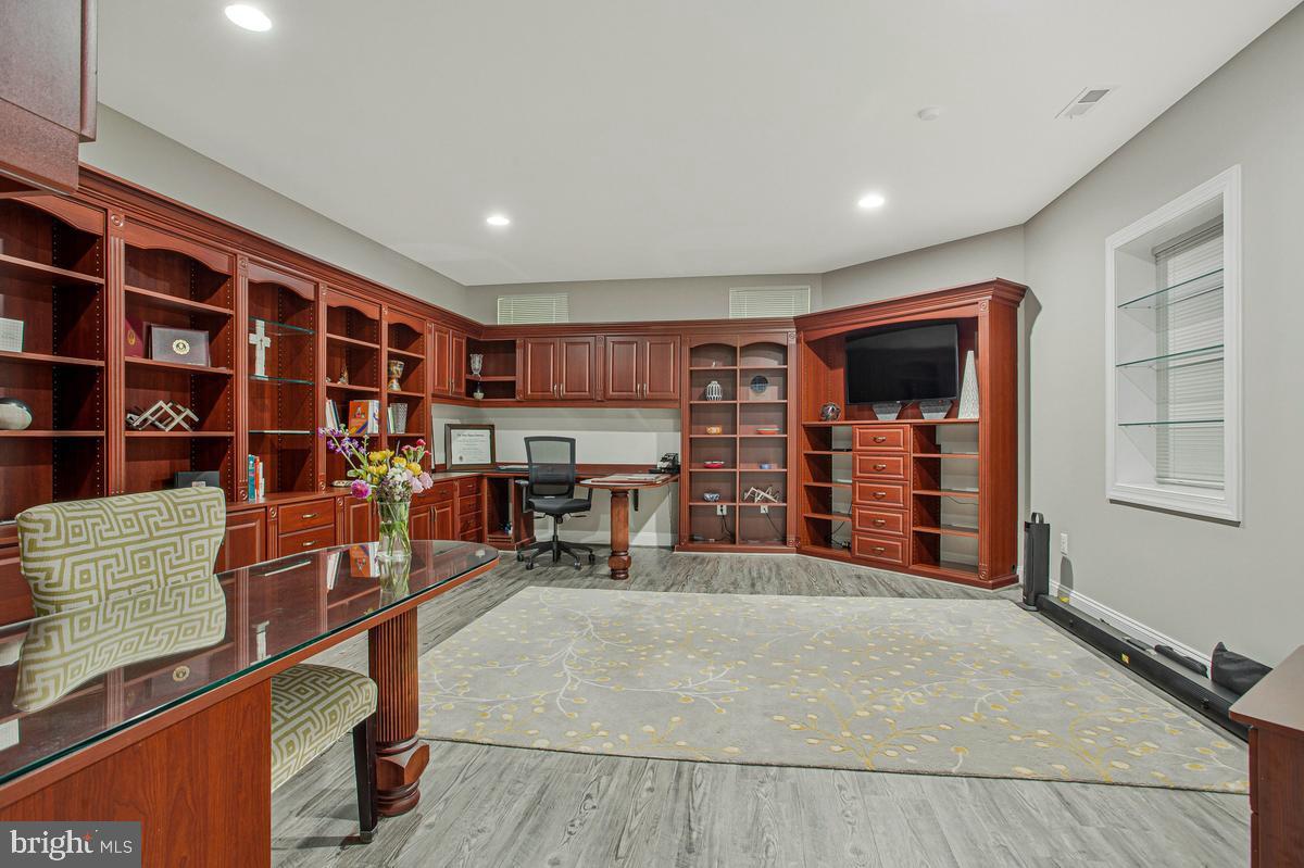 ASHLEY - Residential