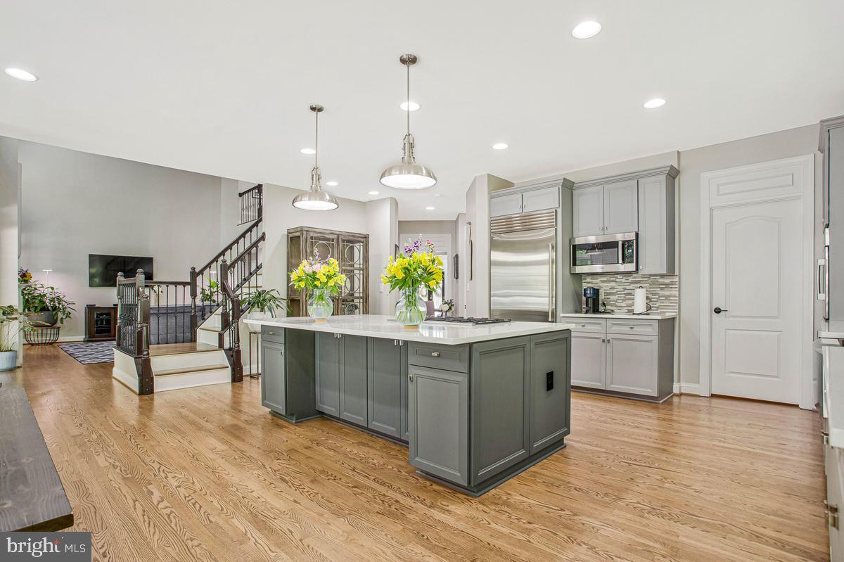 ASHLEY - Residential