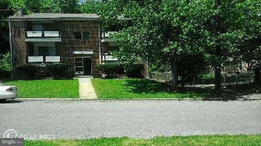 Very Large and Spacious 2 bedroom(1 bedroom and large den) and 1.5 bath unit.  Freshly painted with Gleaming Hardwood floors.  Nice Patio. Private Parking, Laundry Room and Storage Unit all included.  Great building with a Secure entry in a quiet area. Long term tenants in building.  Water included in the rent.  Available now.  No Pets Allowed.