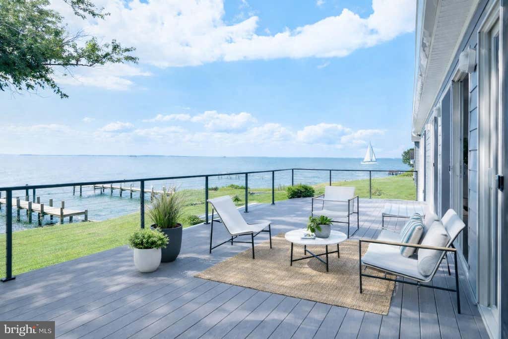 Photo of 414 Bay Drive, STEVENSVILLE, MD 21666 (MLS # MDQA2018292)