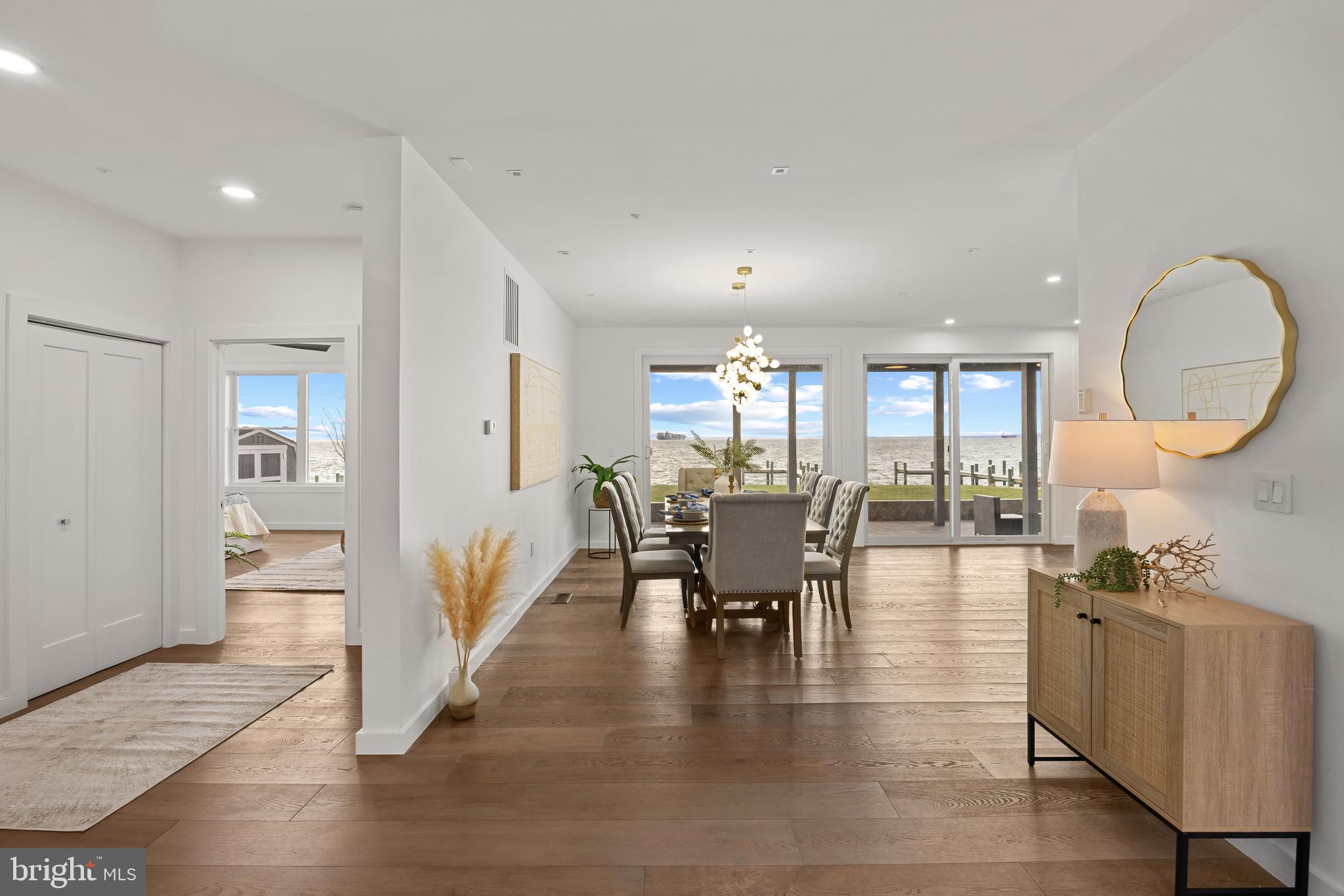 414 BAY DRIVE
