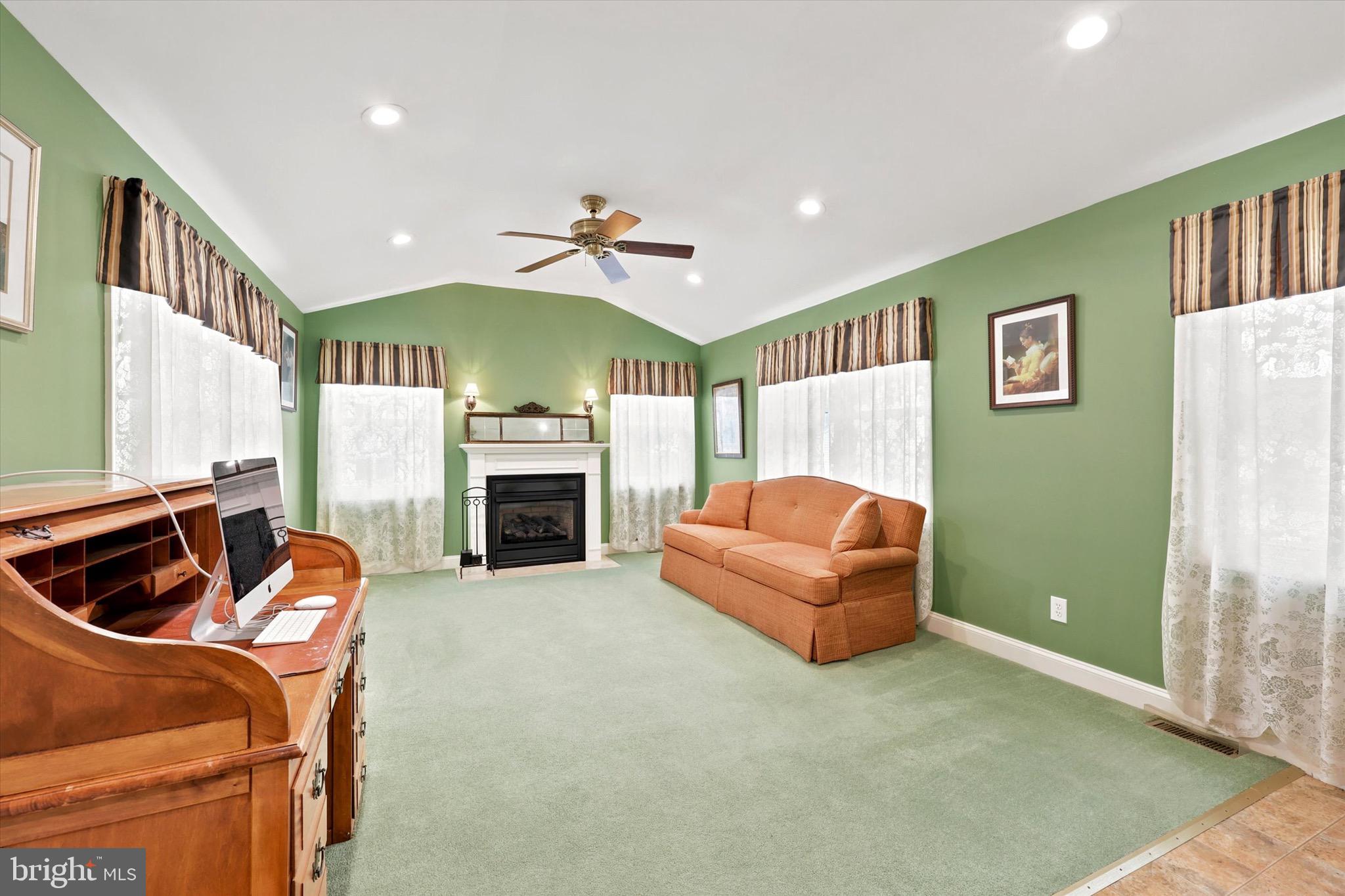 103 WELLINGTON ROAD