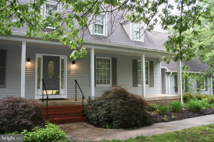 The TIME has arrived TO OWN this Charming Cape-Cod situated adjacent to desirable Breton Bay golf course in Society Hill. HRDWD main level expands up the staircase. 3 BRMS up w/2 MSTR suites & on-suite baths. Sep. DEN. LRG eat-in kitchen & DR opens to enormous FR w/FP. LRG deck expands the back of the house perfect for entertaining around your in-ground pool, spa and outdoor kitchen. A rare find!