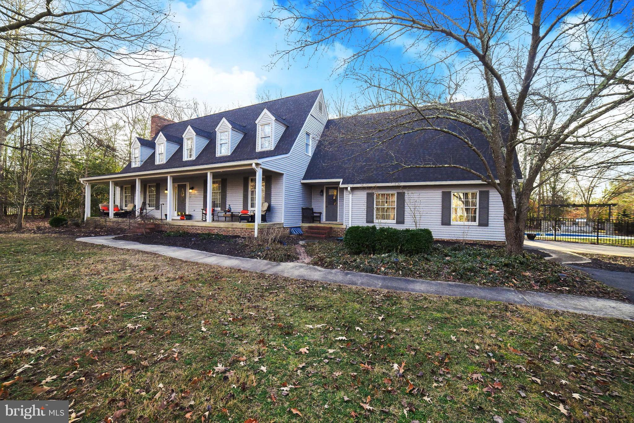 BRETON BAY ESTATES - Residential