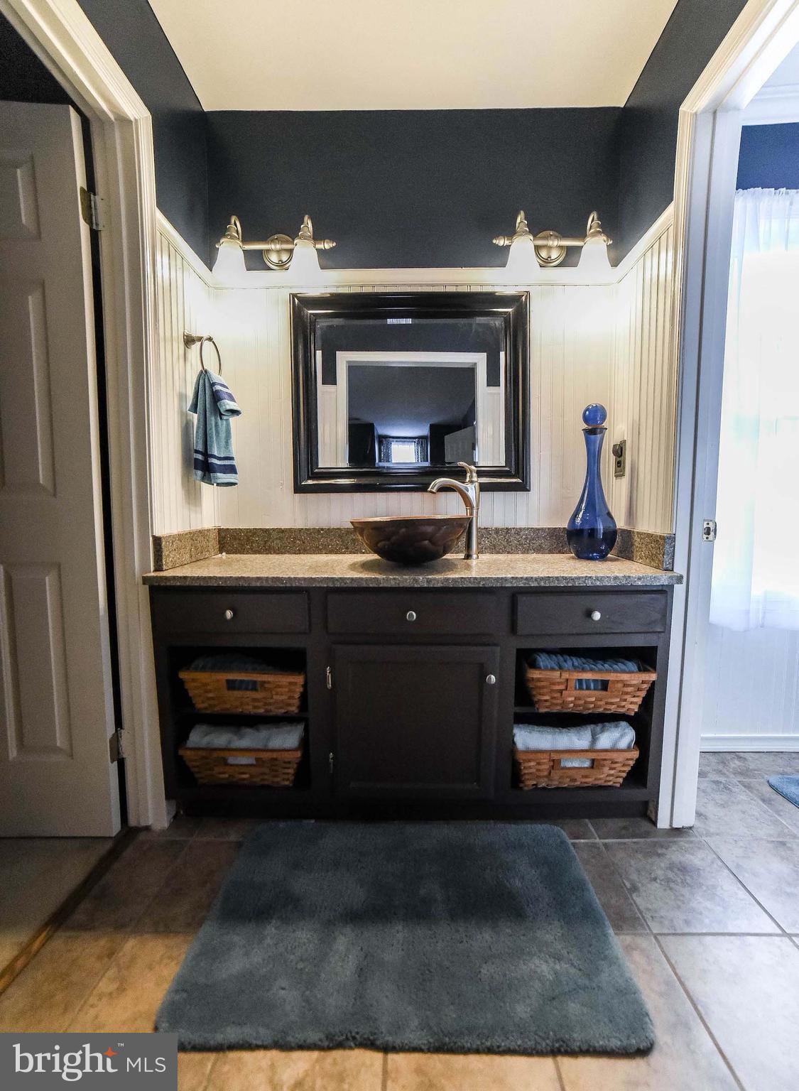 BRETON BAY ESTATES - Residential