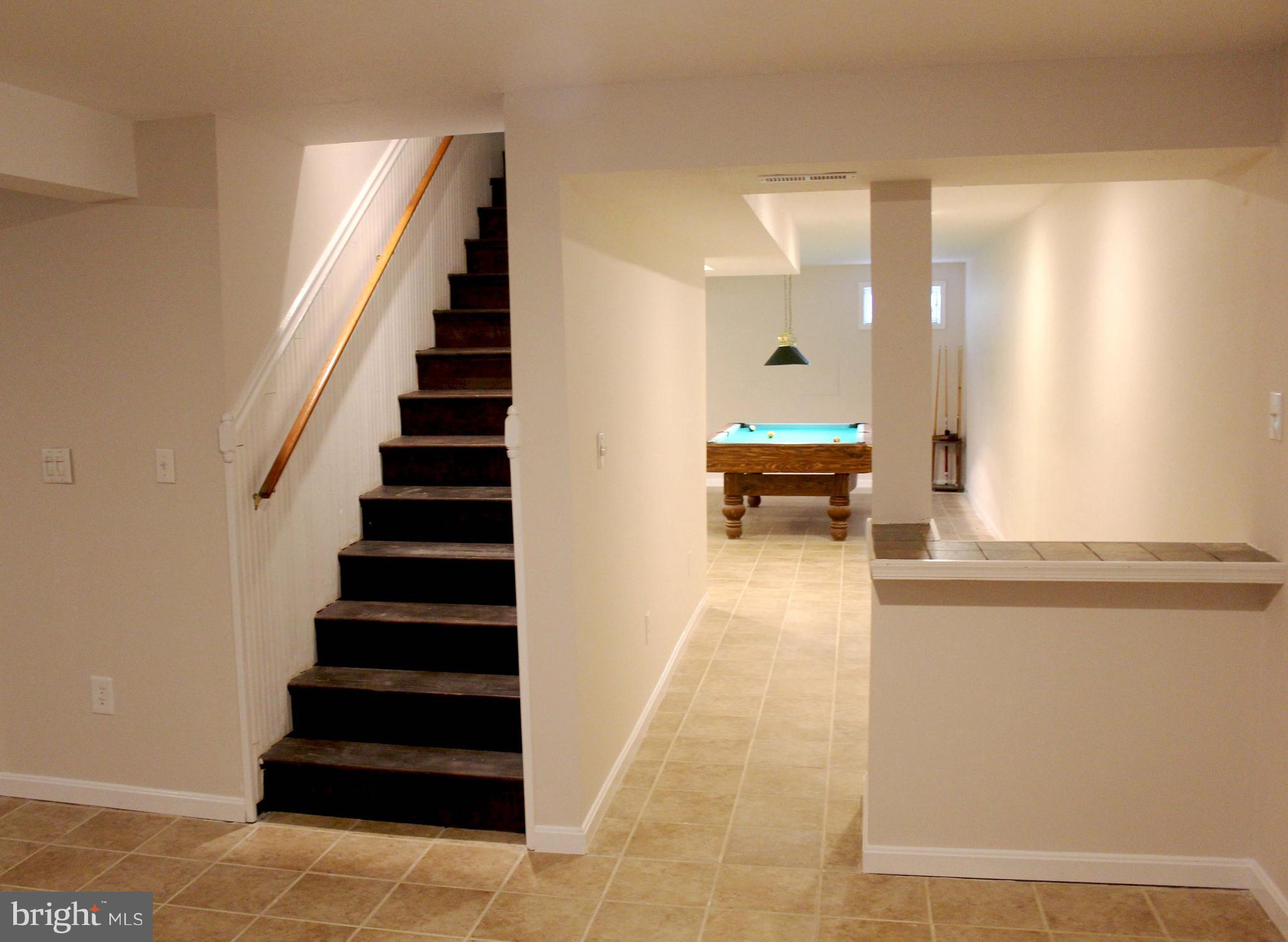 BRETON BAY ESTATES - Residential