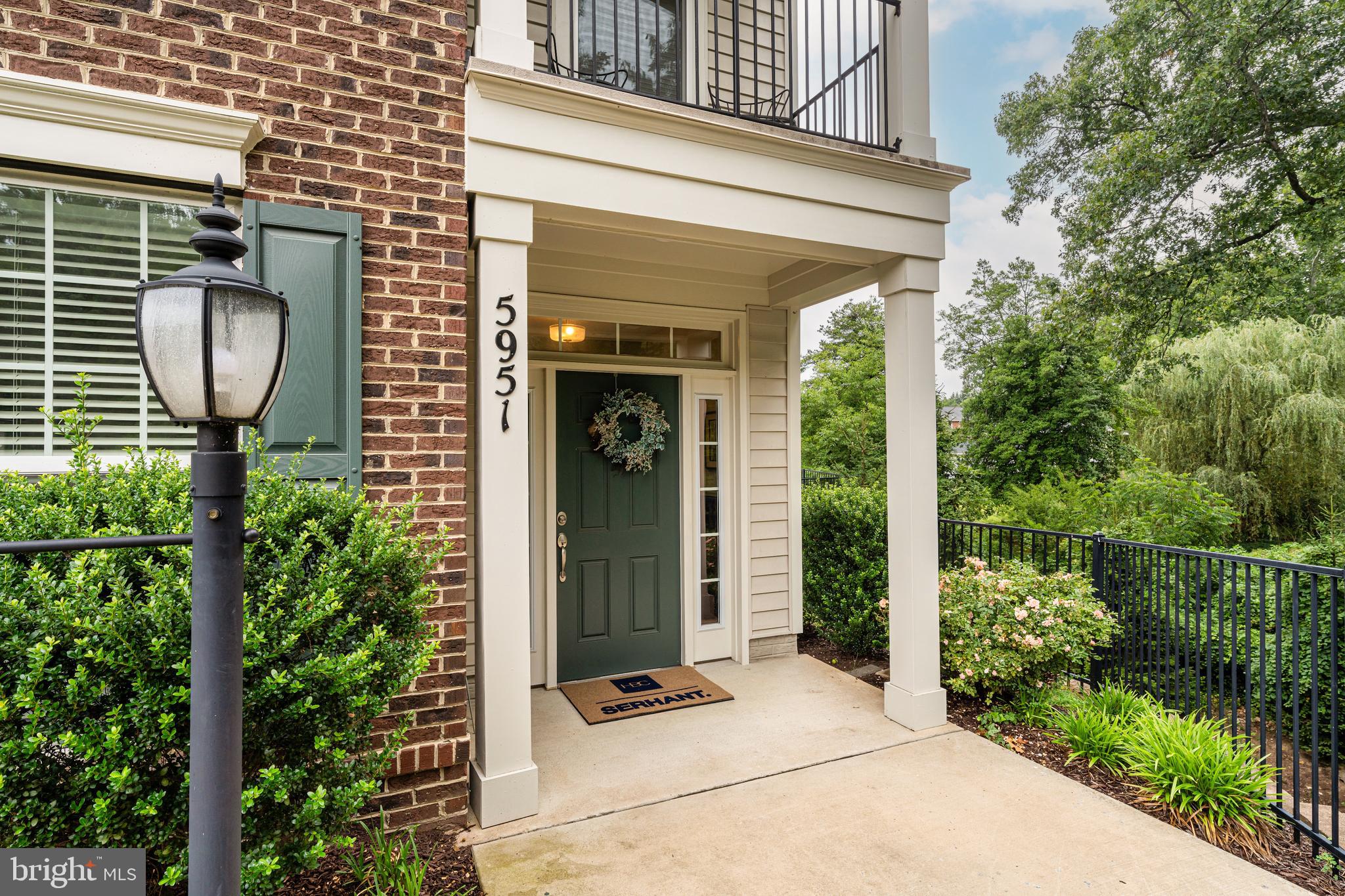 5951 CLAPTON COURT
