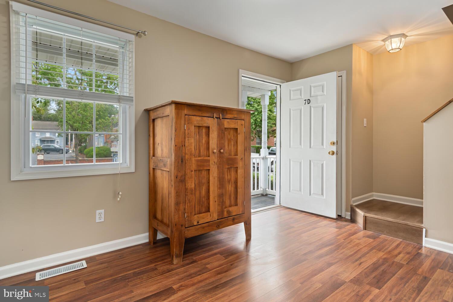 EASTON MEWS - Residential