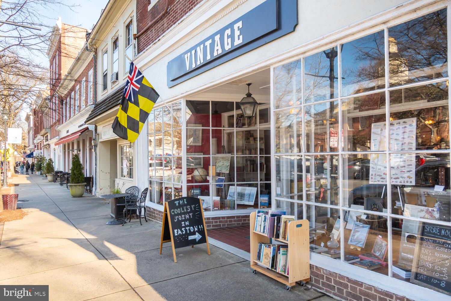 EASTON MEWS - Residential