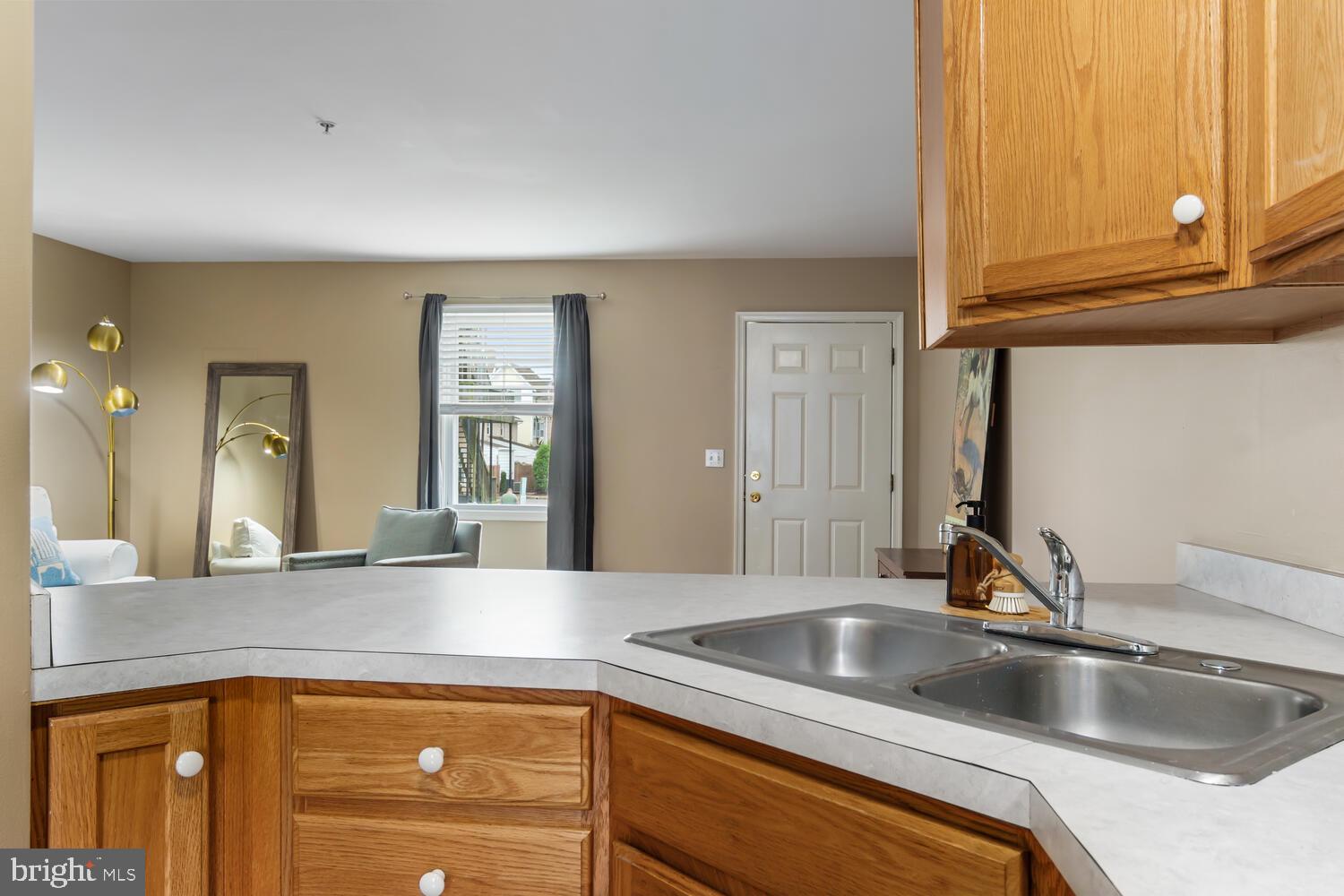 EASTON MEWS - Residential