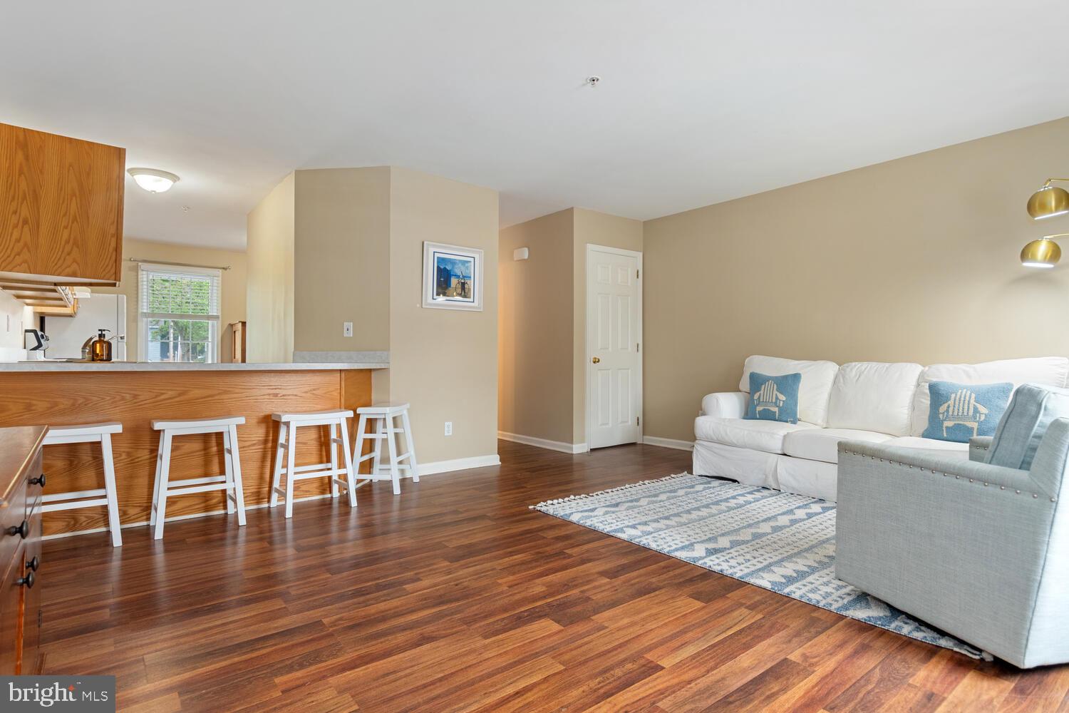 EASTON MEWS - Residential