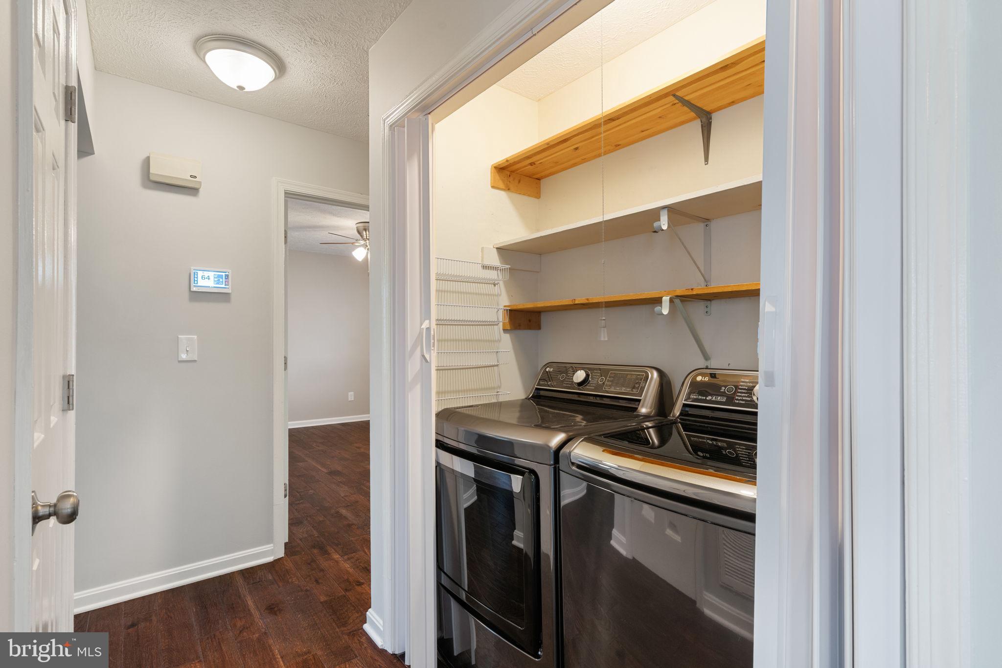 JEFFERSON ESTATES - Residential